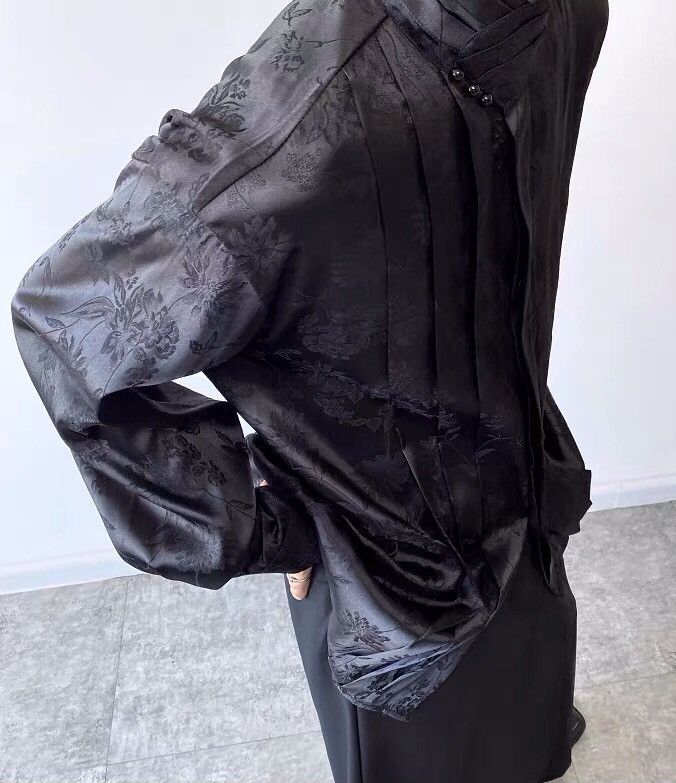Japanese Brand × Vintage Korean fashion floral pleated button up shirt Size US L / EU 52-54 / 3 - 5 Thumbnail