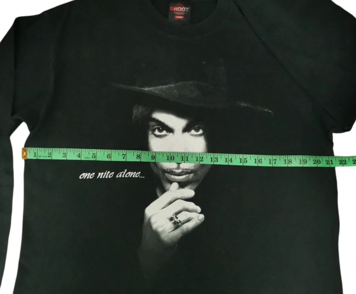 Band Tees Vintage Prince R&B Rock Universal Tour 2002 Musicology Size US L / EU 52-54 / 3 - 5 Thumbnail