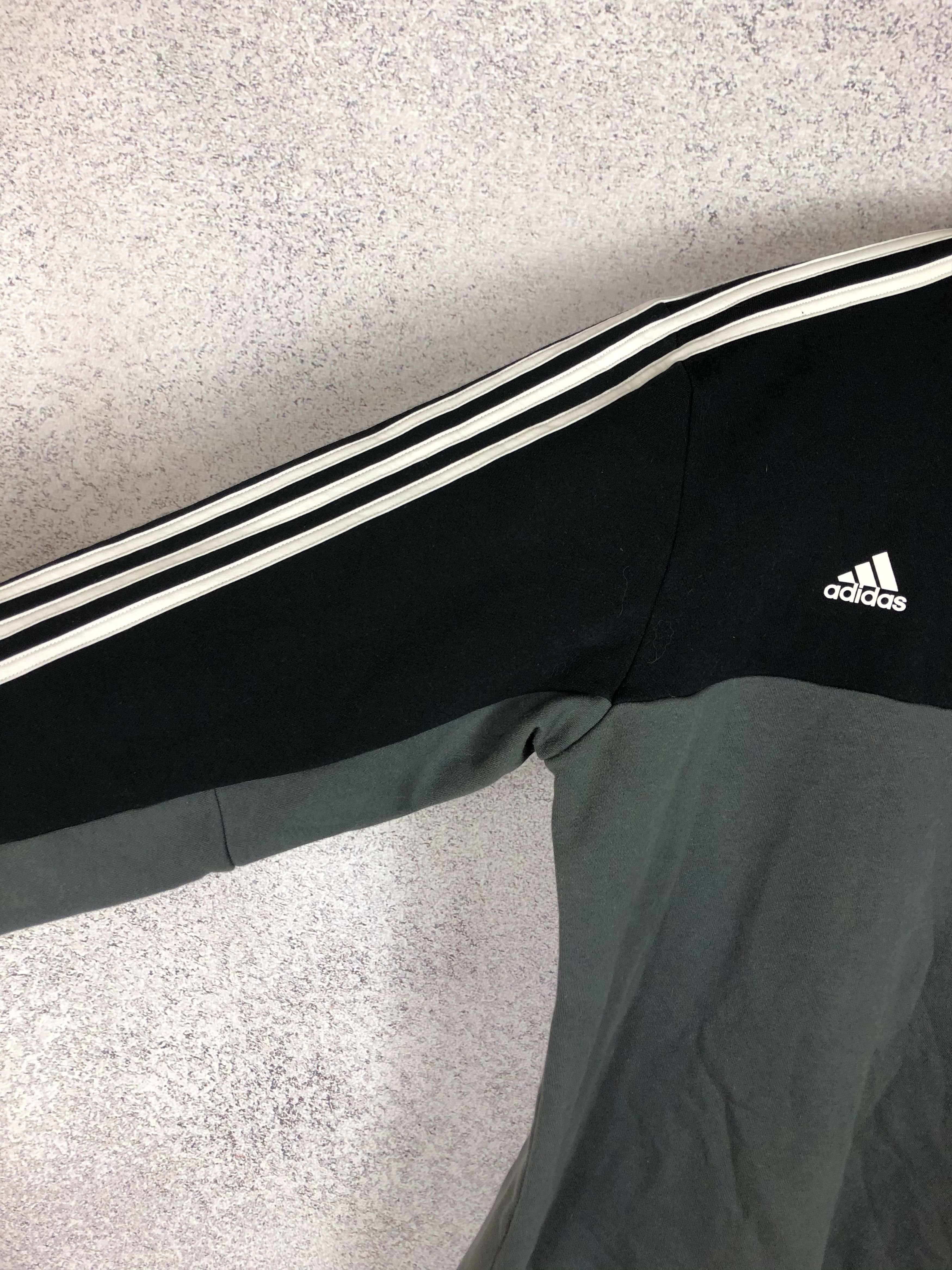Adidas Vintage Adidas Wales National Team Soccer Sweatshirt Footbal Size US M / EU 48-50 / 2 - 3 Thumbnail