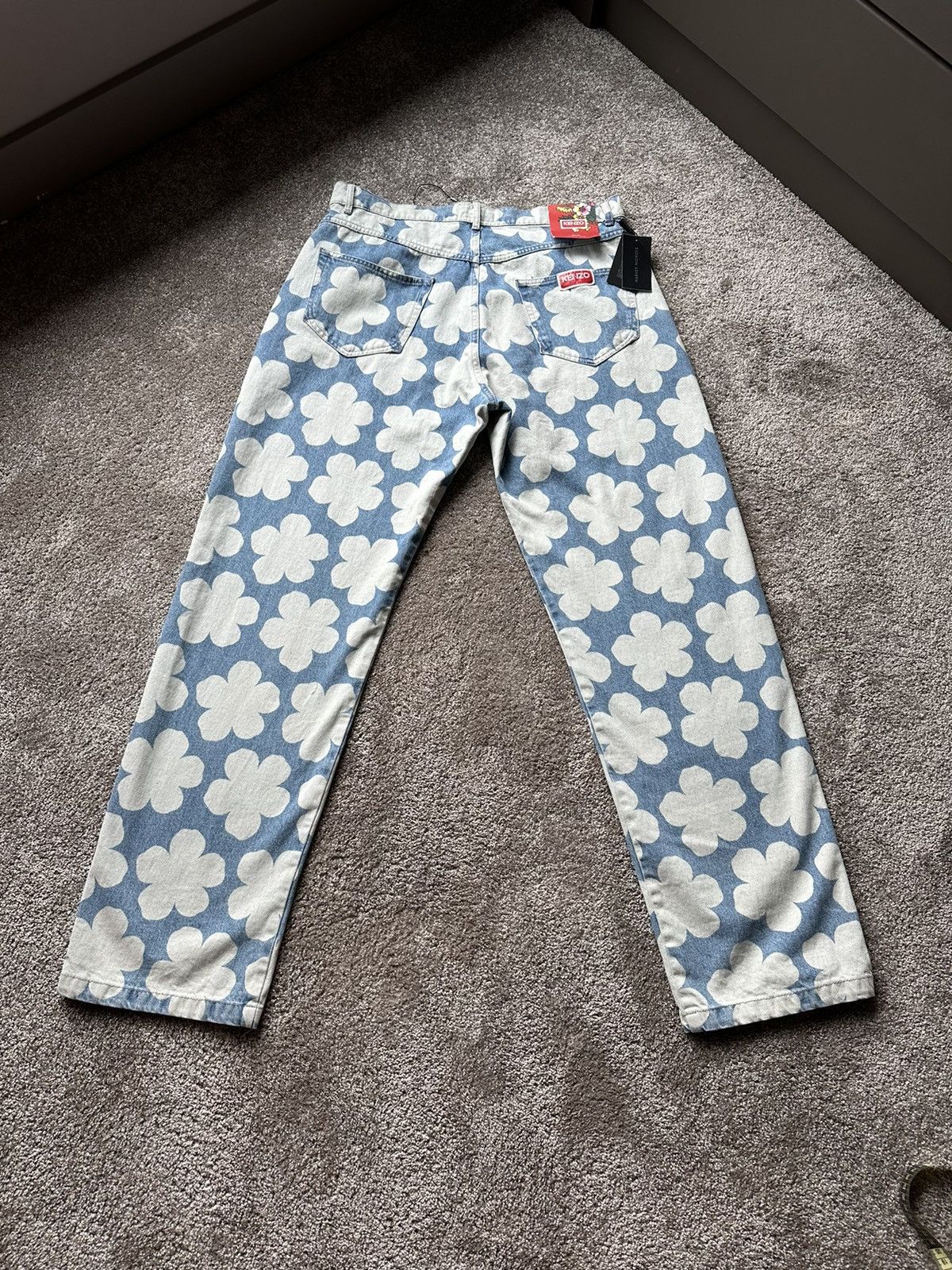 Kenzo FW22 Kenzo baggy fit floral blue white denim jeans 32 Nigo Size US 32 / EU 48 - 6 Thumbnail