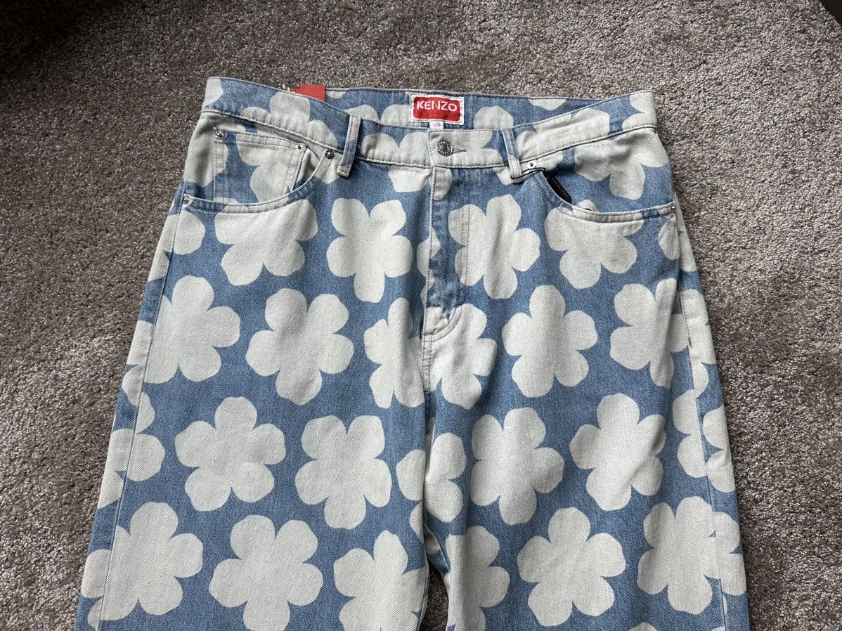 Kenzo FW22 Kenzo baggy fit floral blue white denim jeans 32 Nigo Size US 32 / EU 48 - 16 Thumbnail