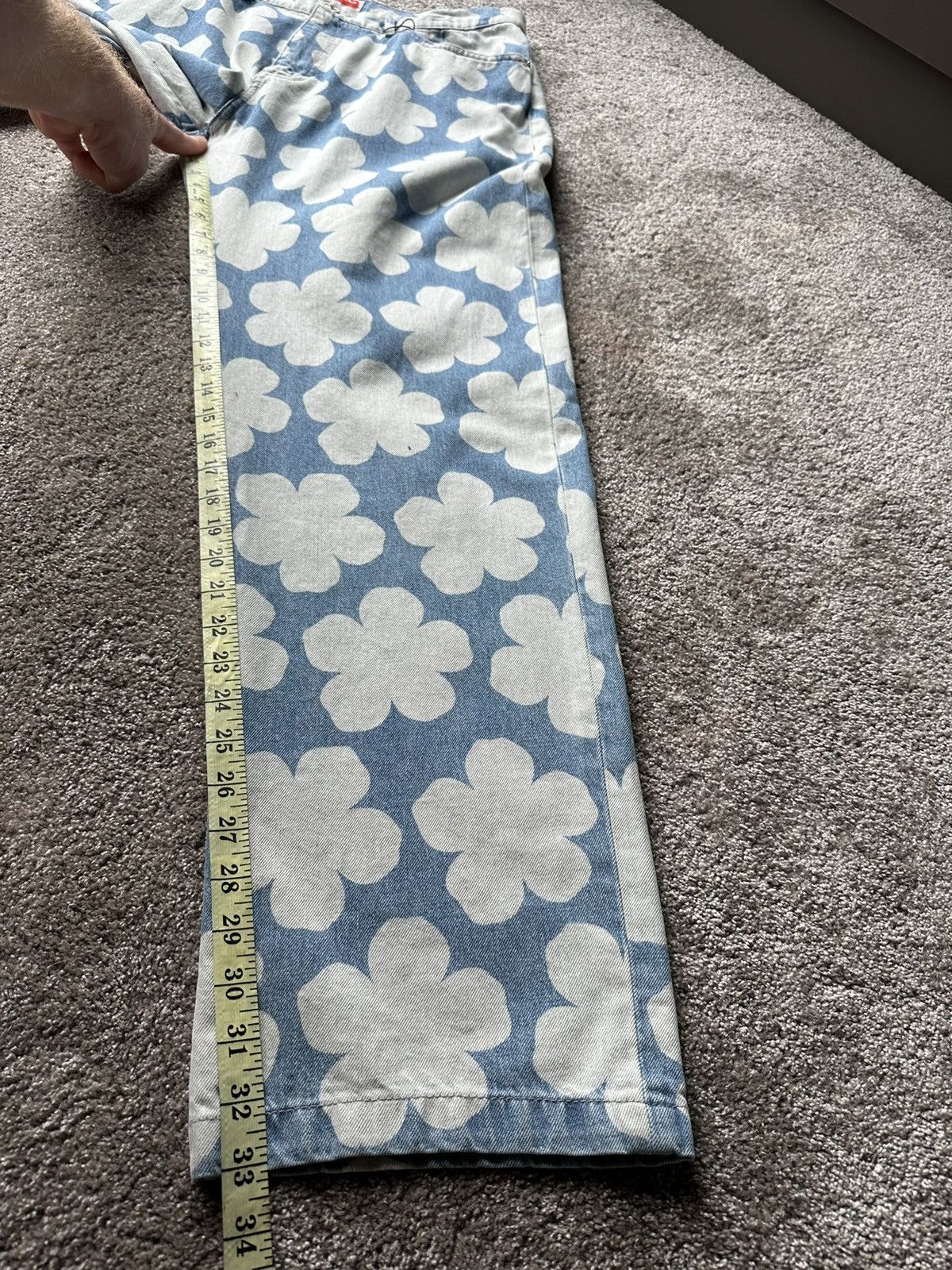 Kenzo FW22 Kenzo baggy fit floral blue white denim jeans 32 Nigo Size US 32 / EU 48 - 9 Thumbnail