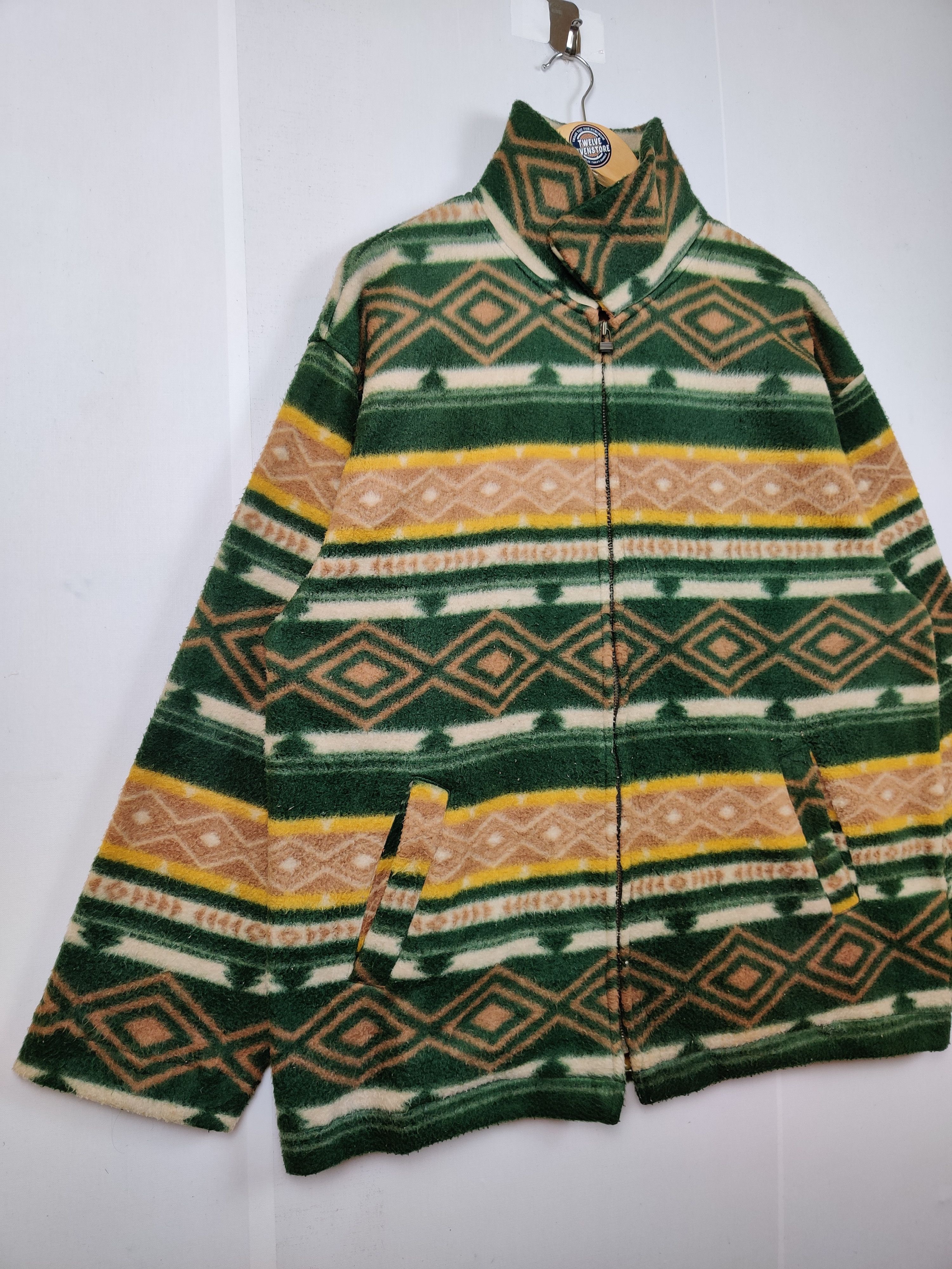Japanese Brand Vintage Fleece Navajo Jacket By Gavial Size US L / EU 52-54 / 3 - 4 Thumbnail