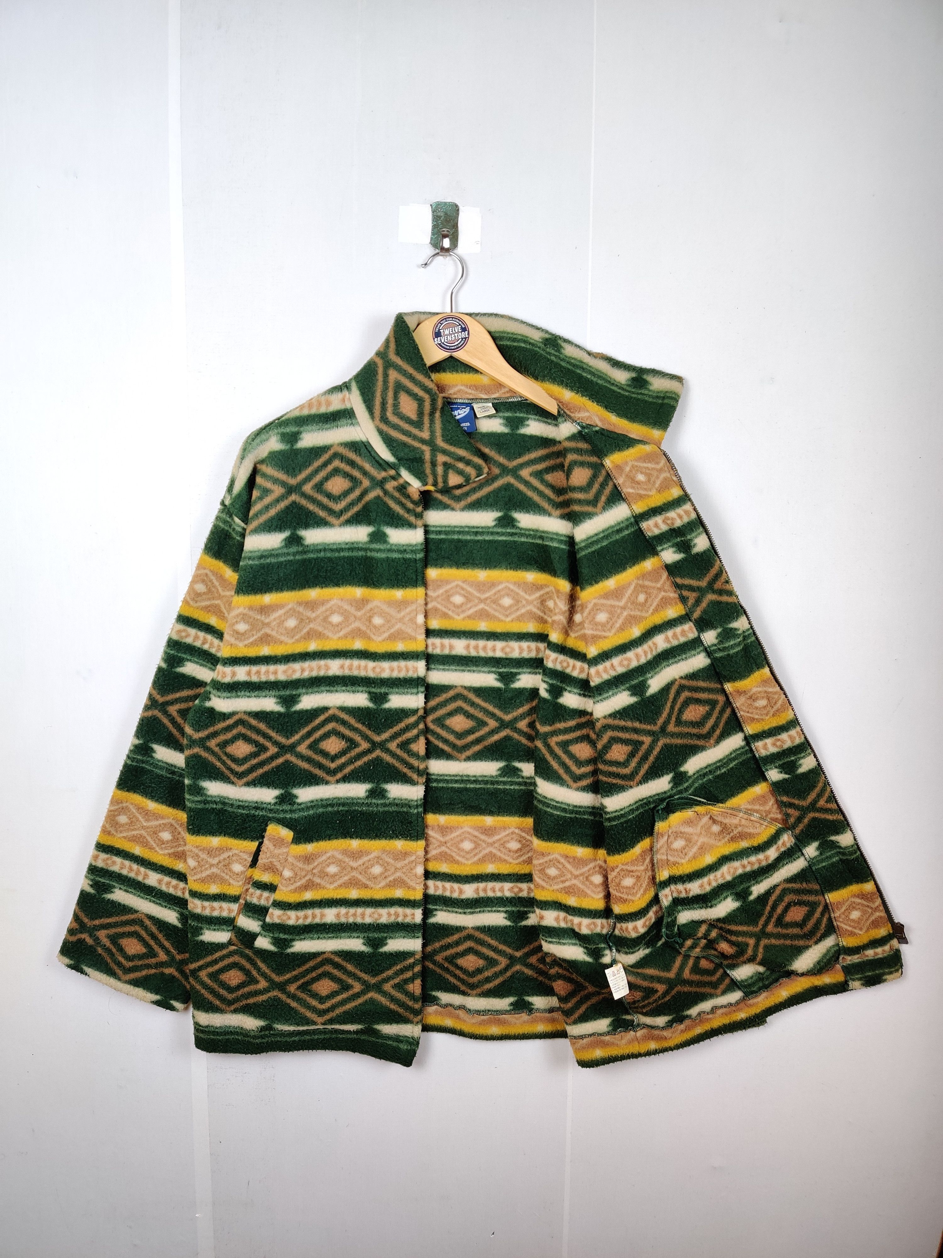 Japanese Brand Vintage Fleece Navajo Jacket By Gavial Size US L / EU 52-54 / 3 - 10 Thumbnail