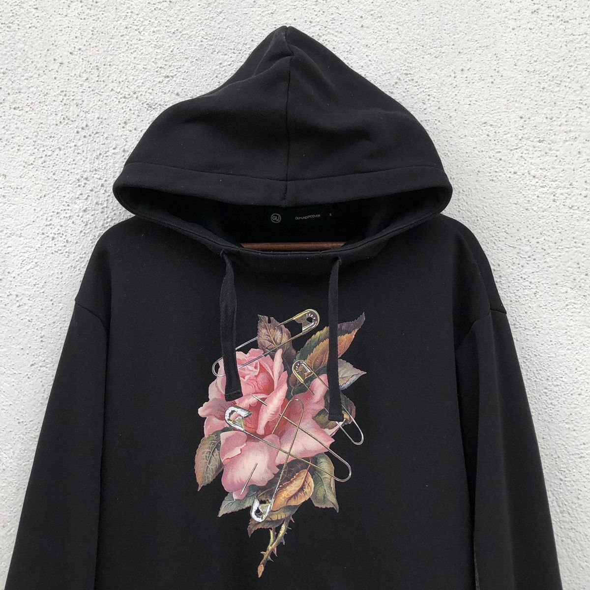 Undercover GU x UNDERCOVER Pink Roses Graphic Sweatshirt Size M / US 6-8 / IT 42-44 - 2 Thumbnail
