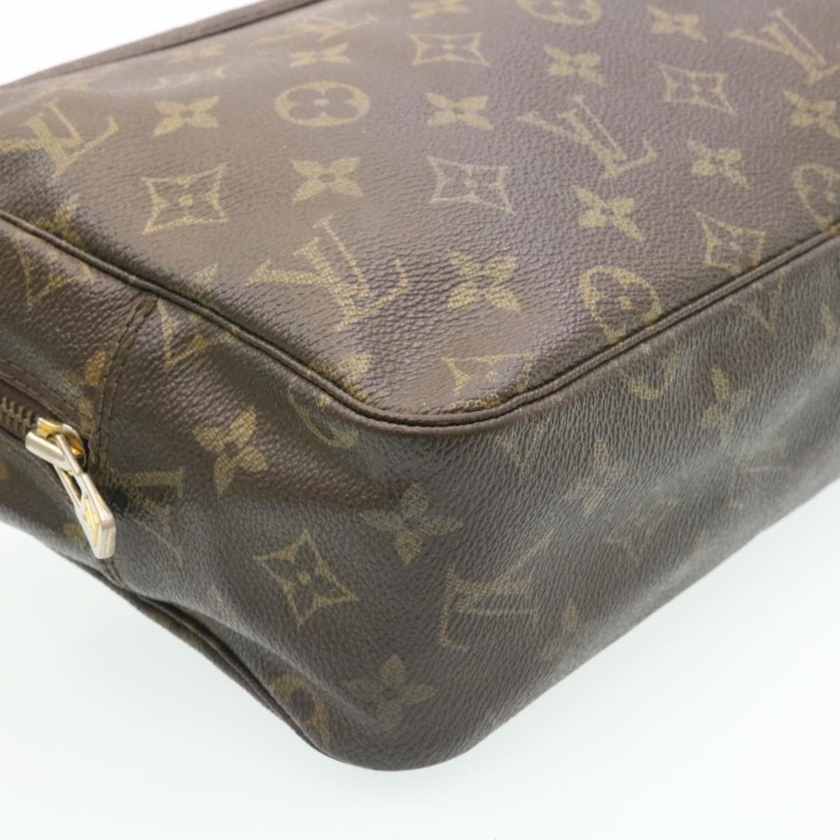 Louis Vuitton Monogram Pouch Bag Size ONE SIZE - 11 Thumbnail