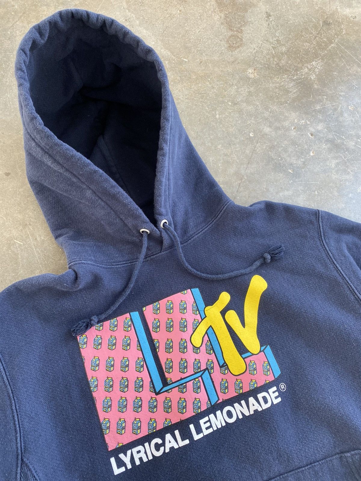 Lyrical Lemonade Lyrical Lemonade MTV LL Champion Hoodie Navy Medium 🧊 Logo Size US M / EU 48-50 / 2 - 3 Thumbnail