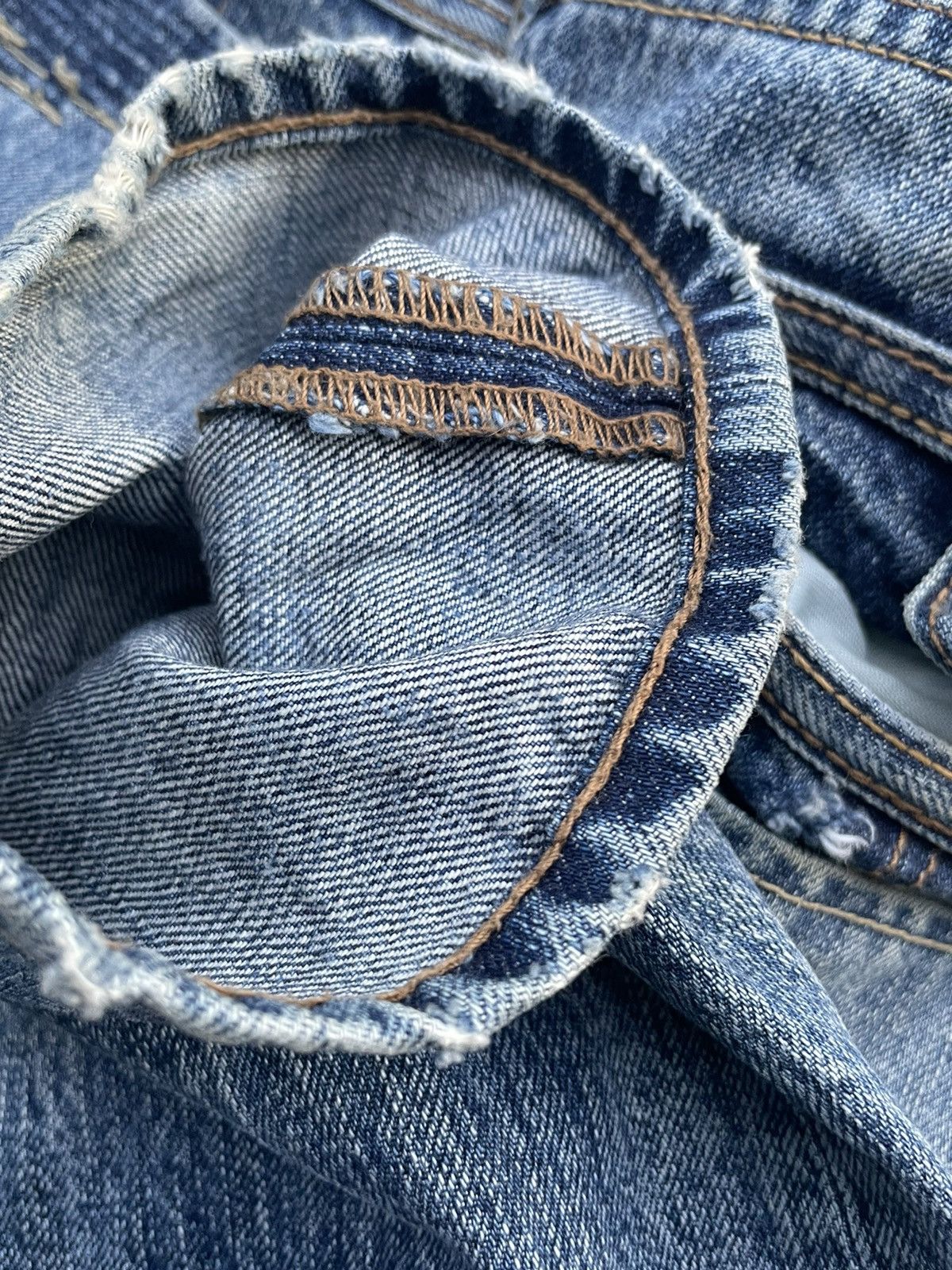 Jimmy Taverniti Jimmy Taverniti Distressed Denim Size US 35 - 16 Thumbnail