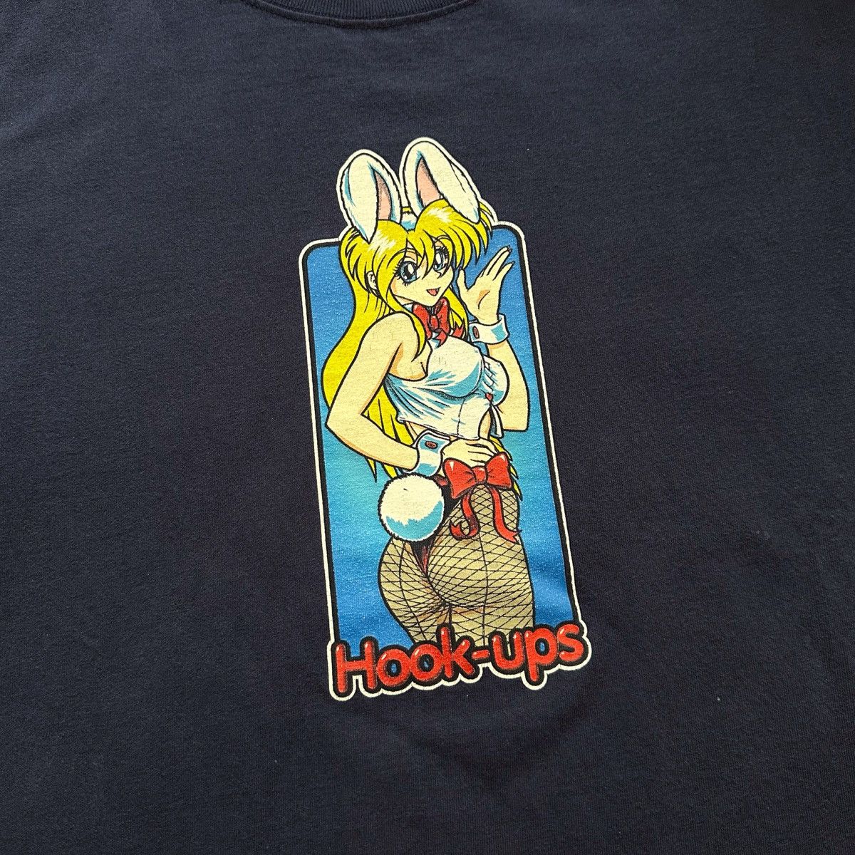Hook-Ups × Vintage 90s Vintage Hook-Ups Tee Bunny Girl Size XL 