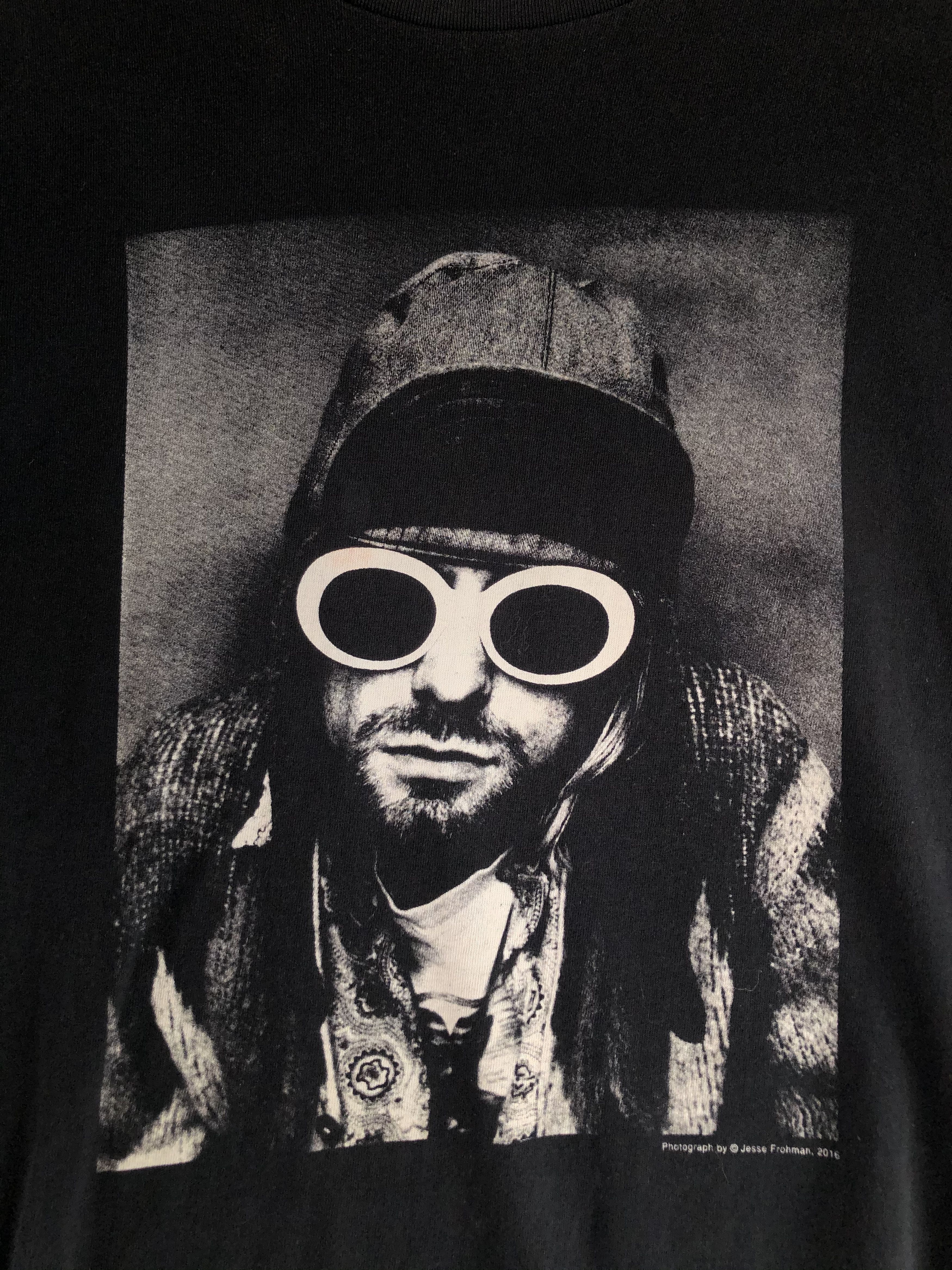 Uniqlo 2016 KURT COBAIN X UNIQLO BIG FACE SINGLE STITCH TEE Size US M / EU 48-50 / 2 - 7 Thumbnail