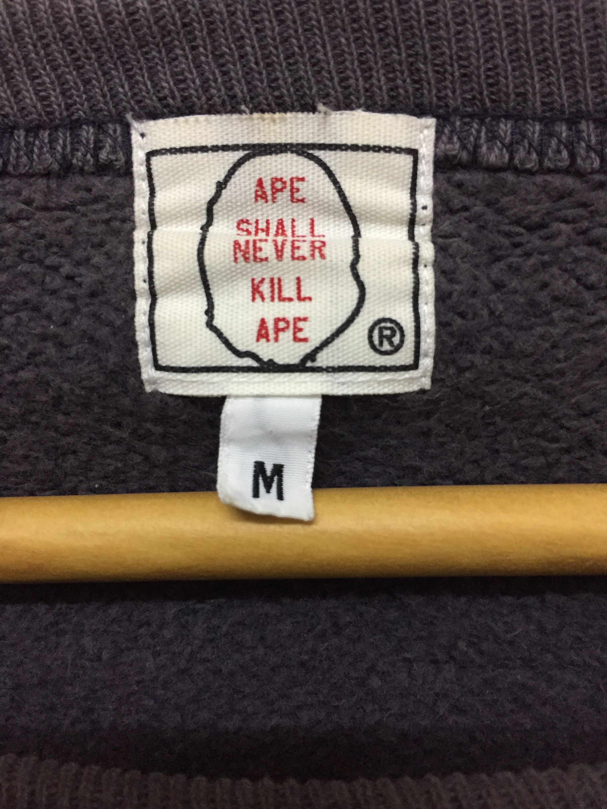 Bape AW2001 OG Bape Head Logo sweatshirt Size US L / EU 52-54 / 3 - 10 Thumbnail