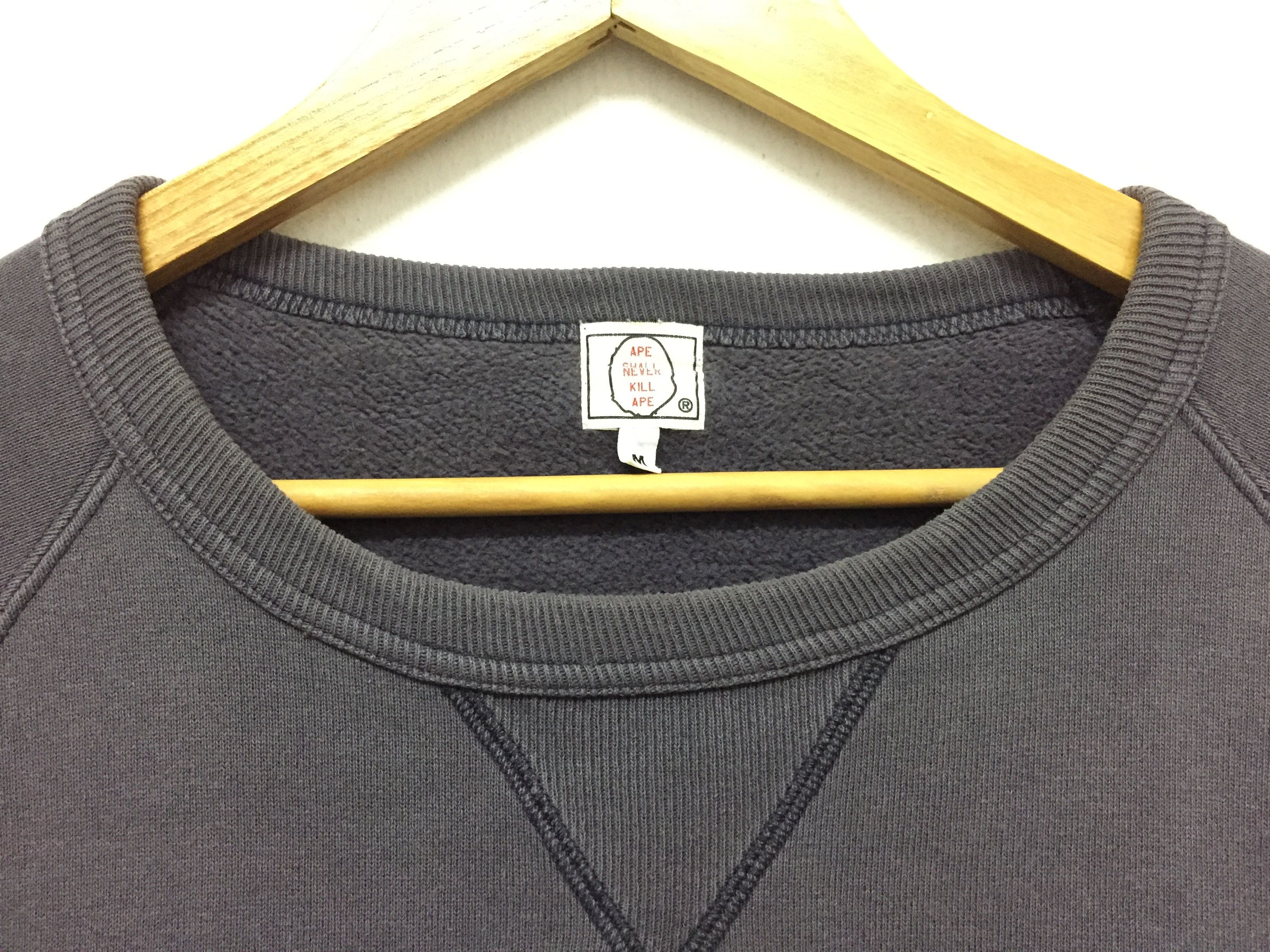 Bape AW2001 OG Bape Head Logo sweatshirt Size US L / EU 52-54 / 3 - 9 Thumbnail