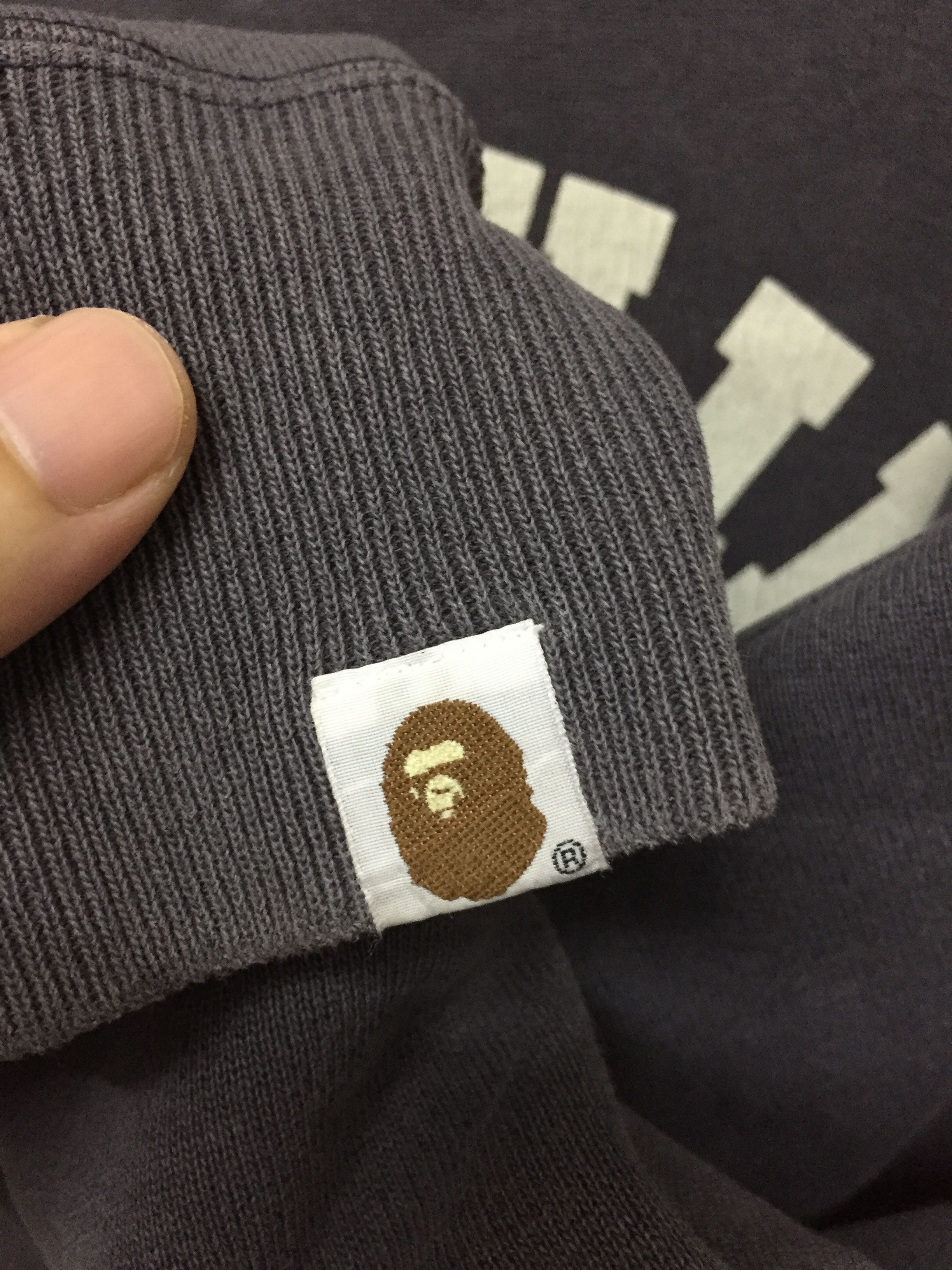 Bape AW2001 OG Bape Head Logo sweatshirt Size US L / EU 52-54 / 3 - 6 Thumbnail