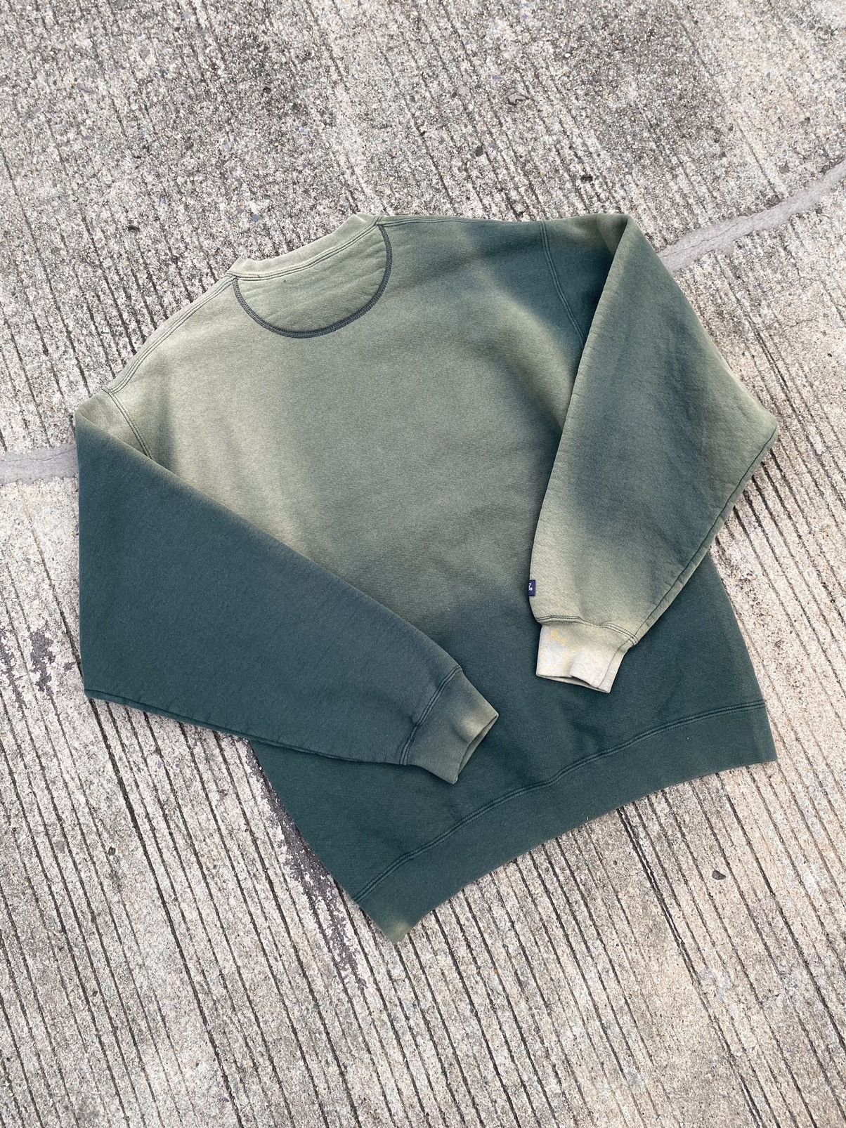 Russell Athletic × Vintage Faded “UH” JANSPORT Sweatshirt Green 🤢 Size US M / EU 48-50 / 2 - 15 Thumbnail