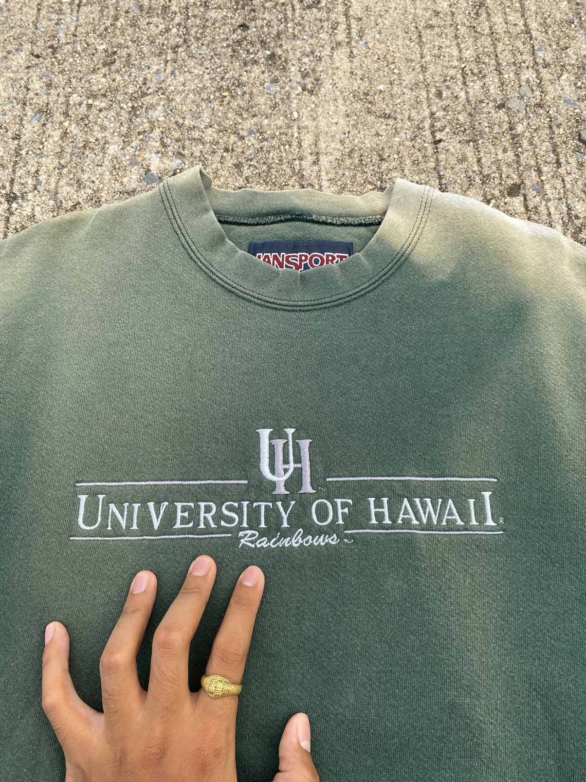 Russell Athletic × Vintage Faded “UH” JANSPORT Sweatshirt Green 🤢 Size US M / EU 48-50 / 2 - 8 Thumbnail
