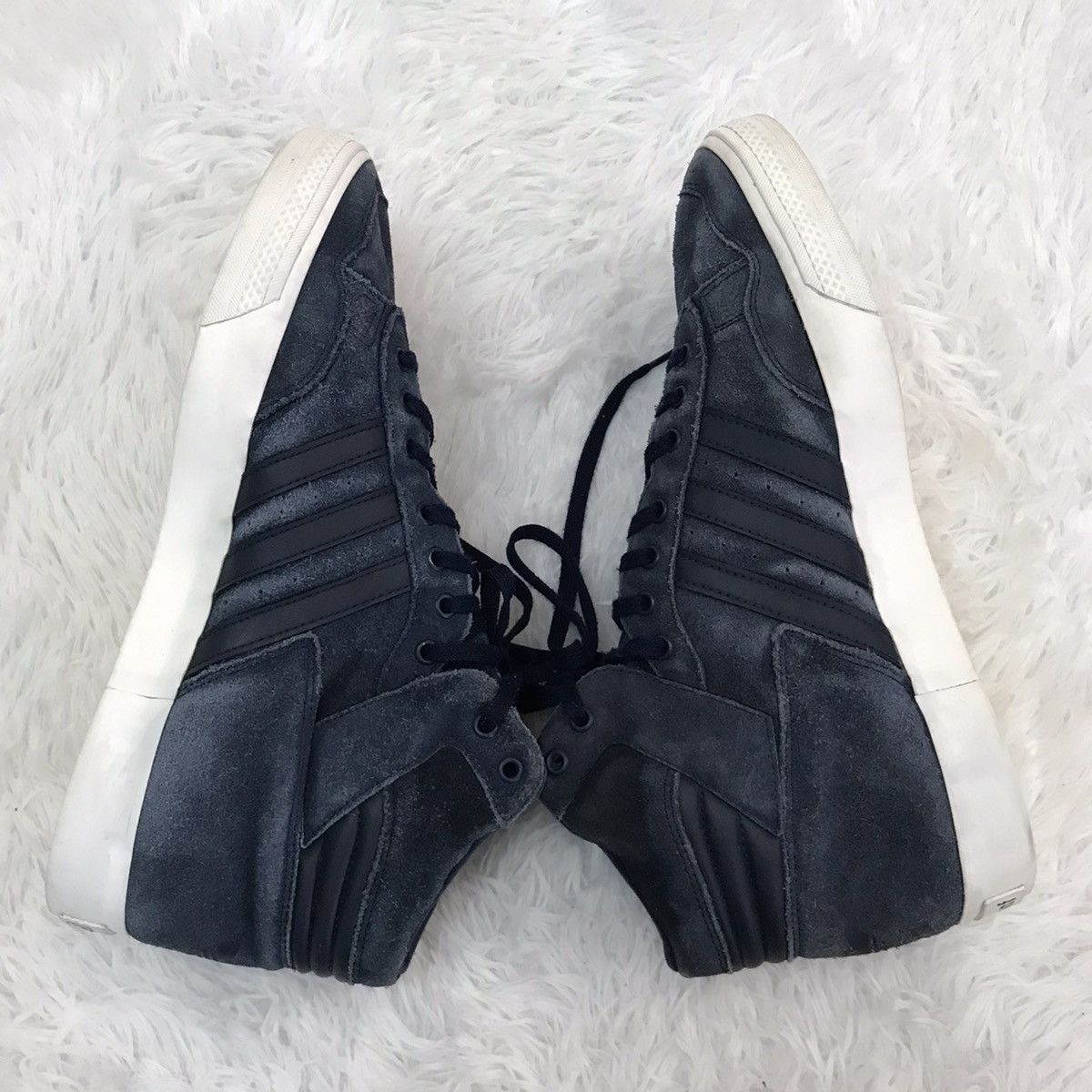 Adidas Adidas Pro Conference Mid Size US 9 / EU 42 - 6 Thumbnail
