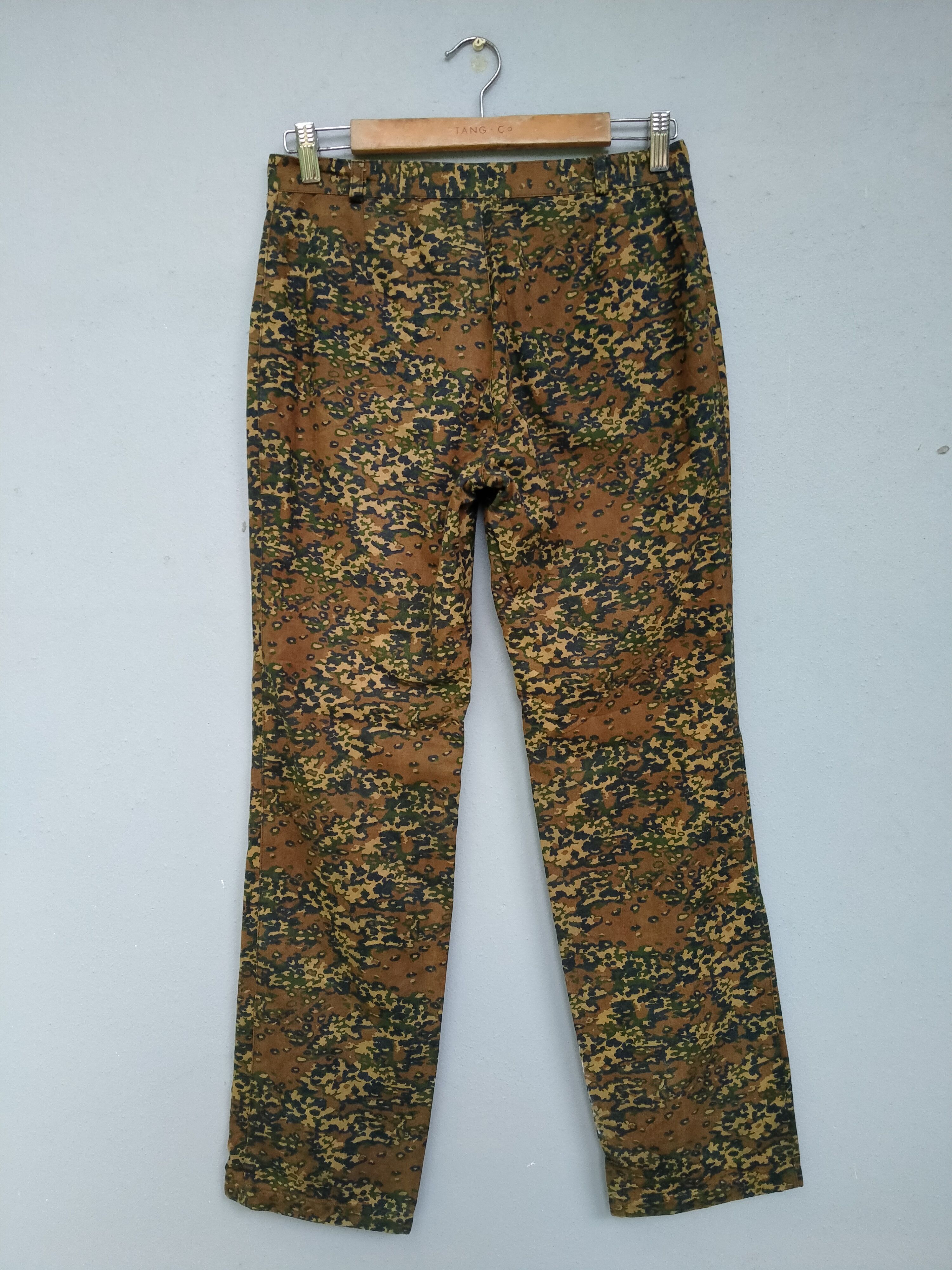 A.P.C. Rare!! Iconic A.P.C. Camouflage Rayon Lined Pant Zipper Riri Size US 29 - 4 Thumbnail