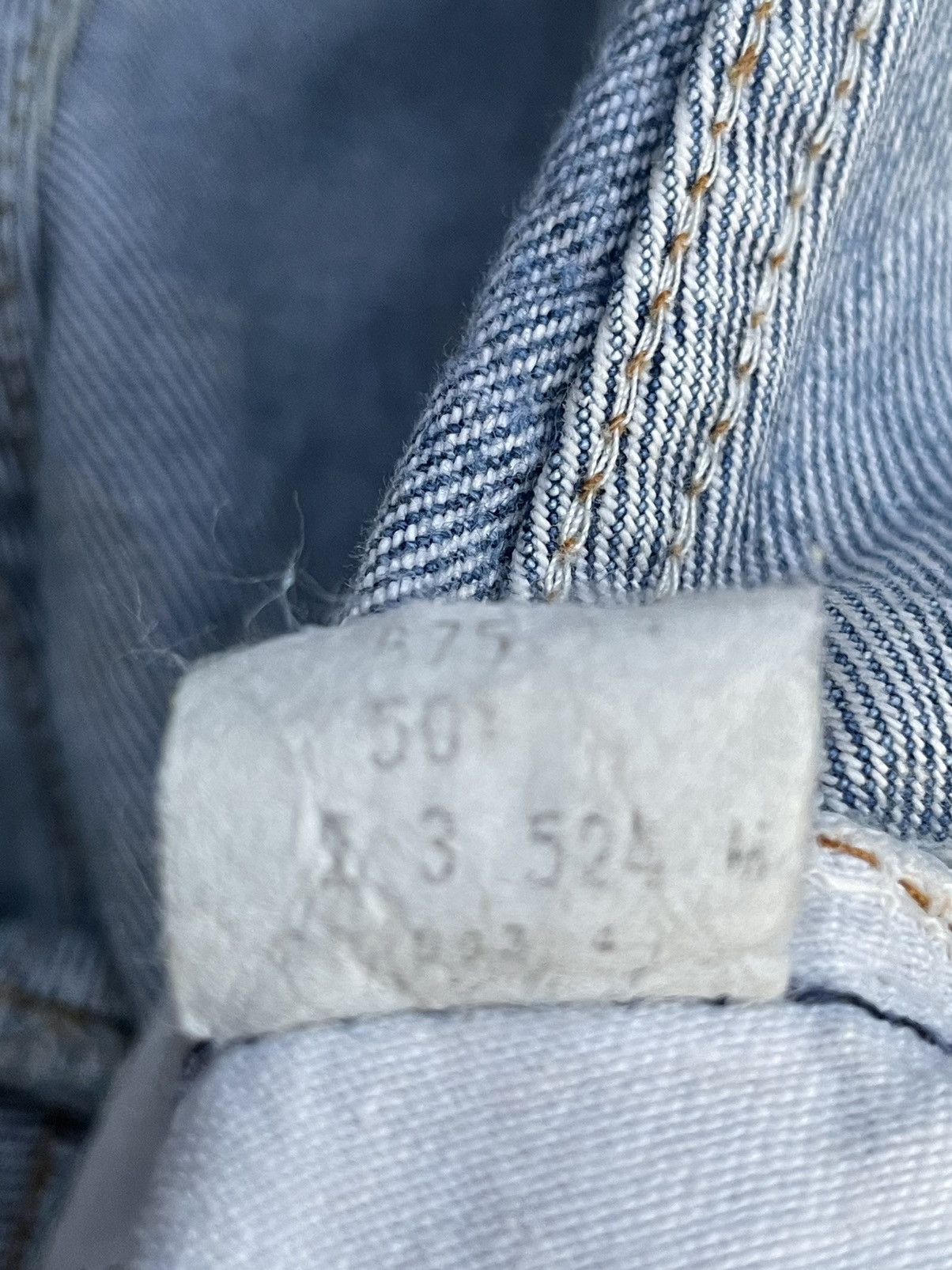 Levi's Vintage Levis 501e Redline 1983 USA Aging Distressed Size US 31 - 14 Thumbnail