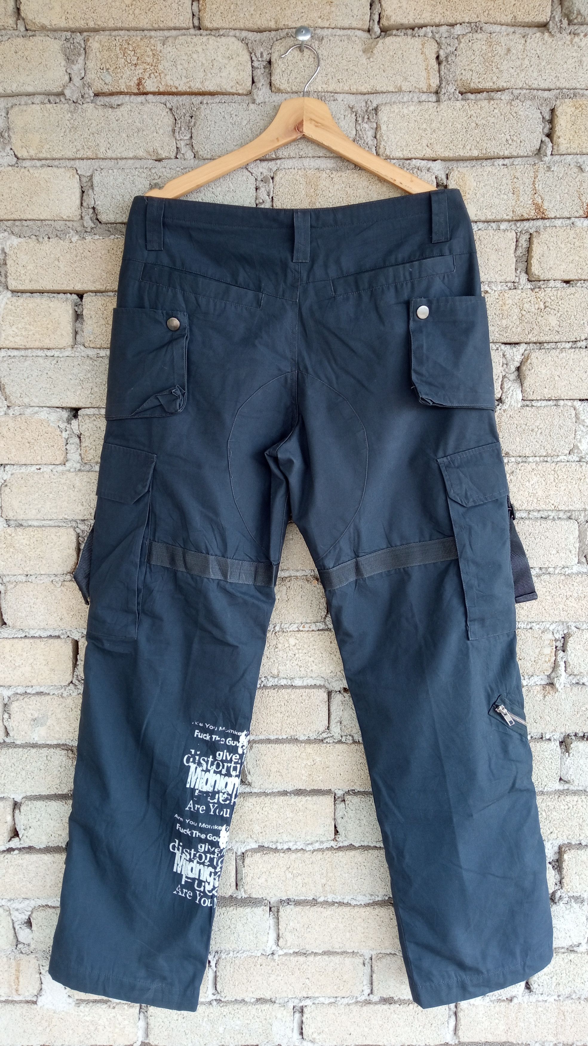 Japanese Brand 🔥🔥Homme Bold Multipocket Cargo Bondage Statement Pants Size US 32 / EU 48 - 15 Thumbnail
