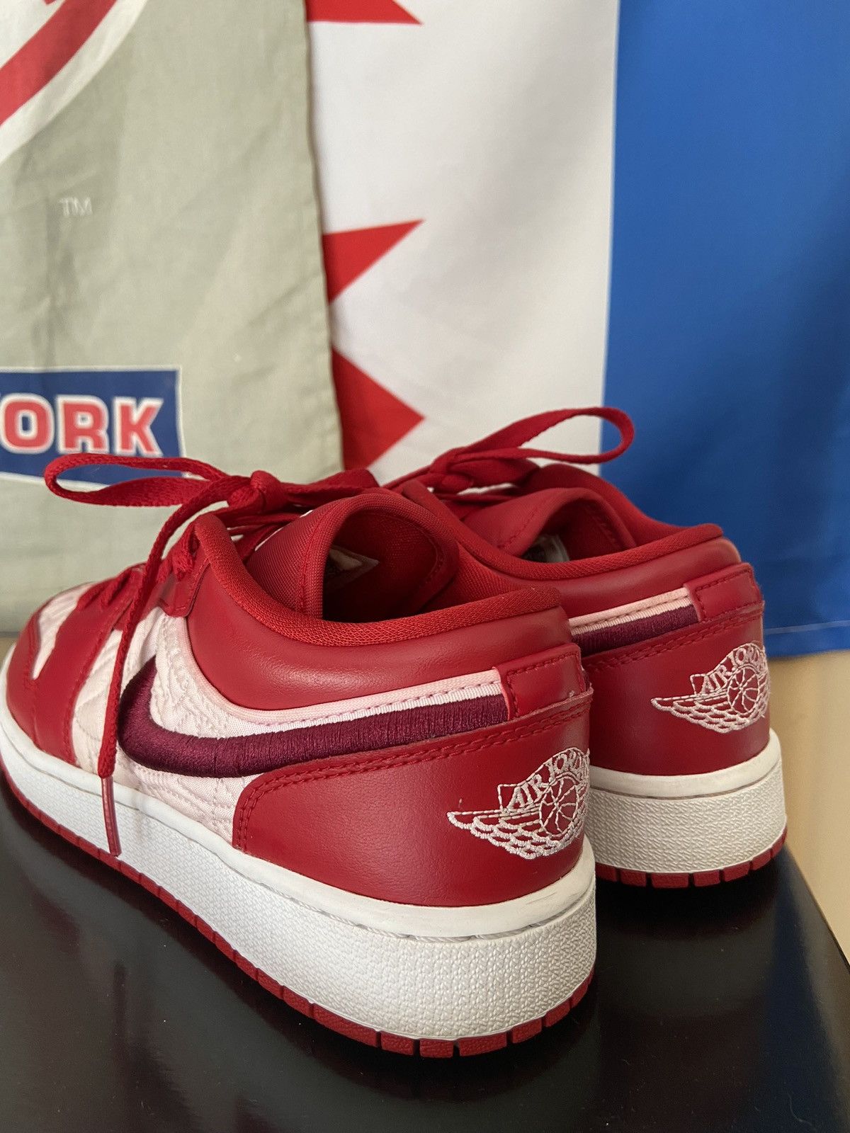 Jordan Brand Jordan 1 Low SE Red Quilt GS Size US 6 / EU 39 - 6 Thumbnail