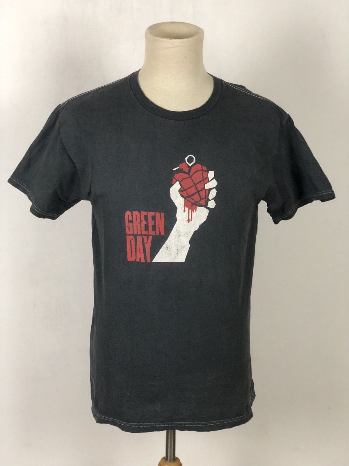 Band Tees Vintage Greenday American Idiot Band Tees Size US M / EU 48-50 / 2 - 1 Thumbnail
