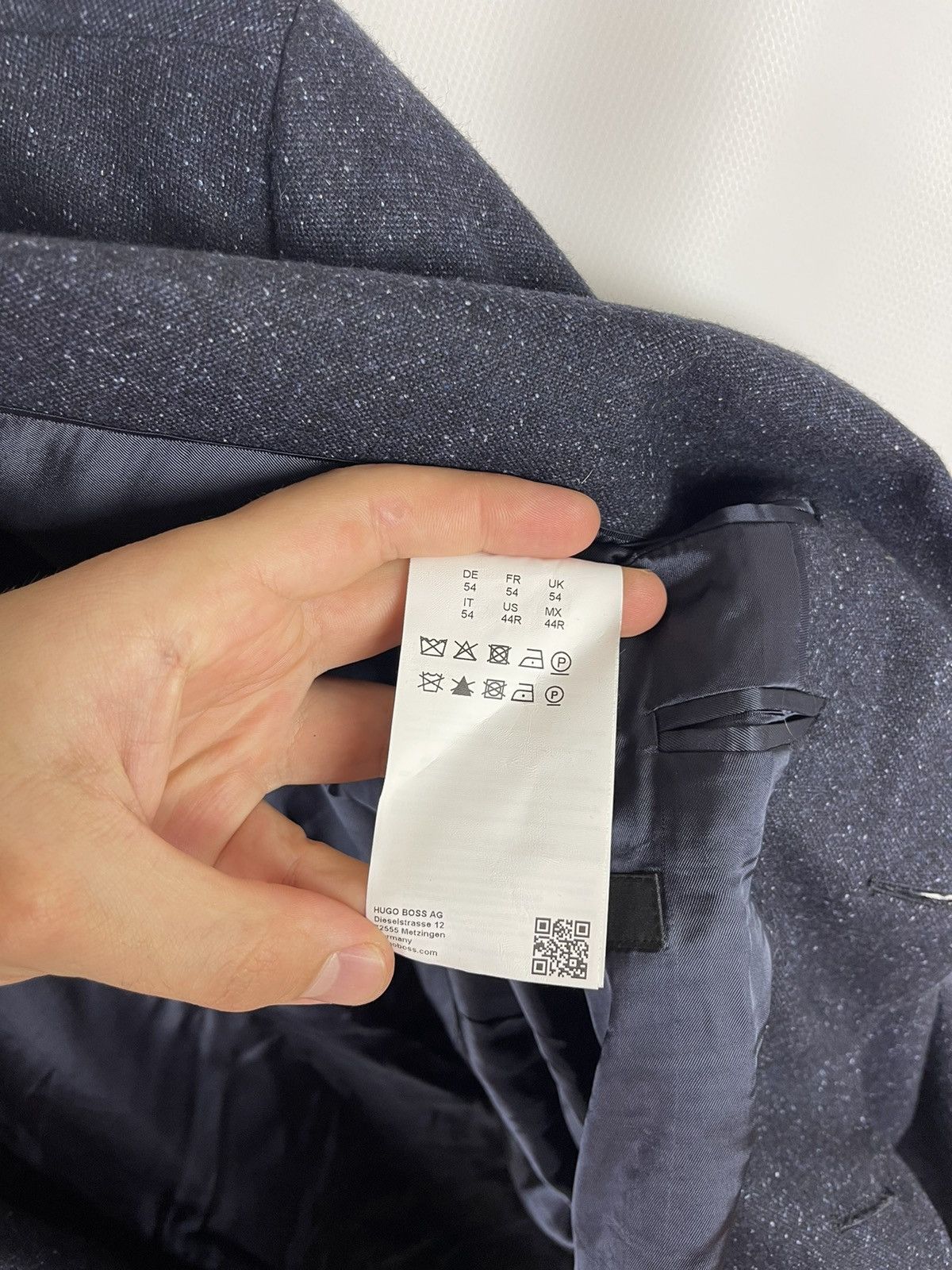 Hugo Boss Hugo Boss wool silk navy dot pattern 2 button blazer coat Size 44R - 12 Thumbnail