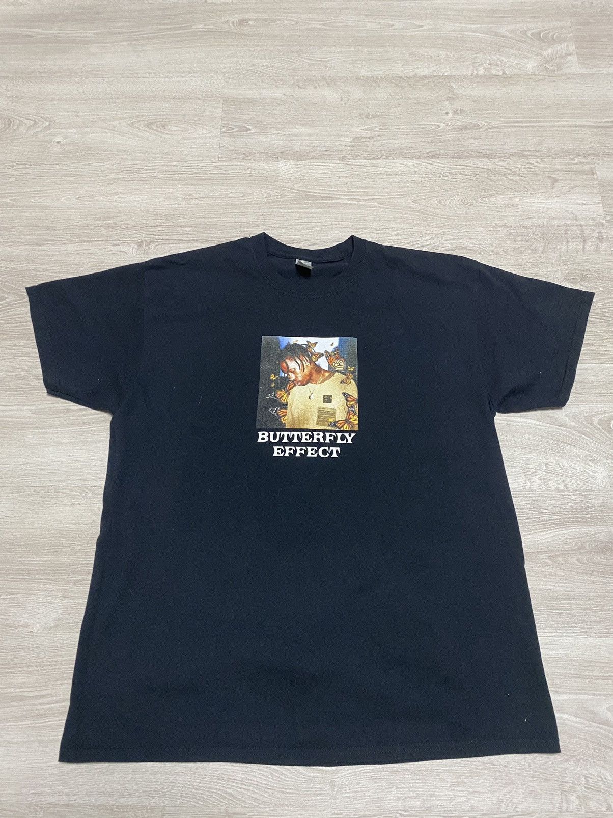 Gildan Butterfly effect tee sz XL Rap tee Travis style Size US XL / EU 56 / 4 - 2 Thumbnail