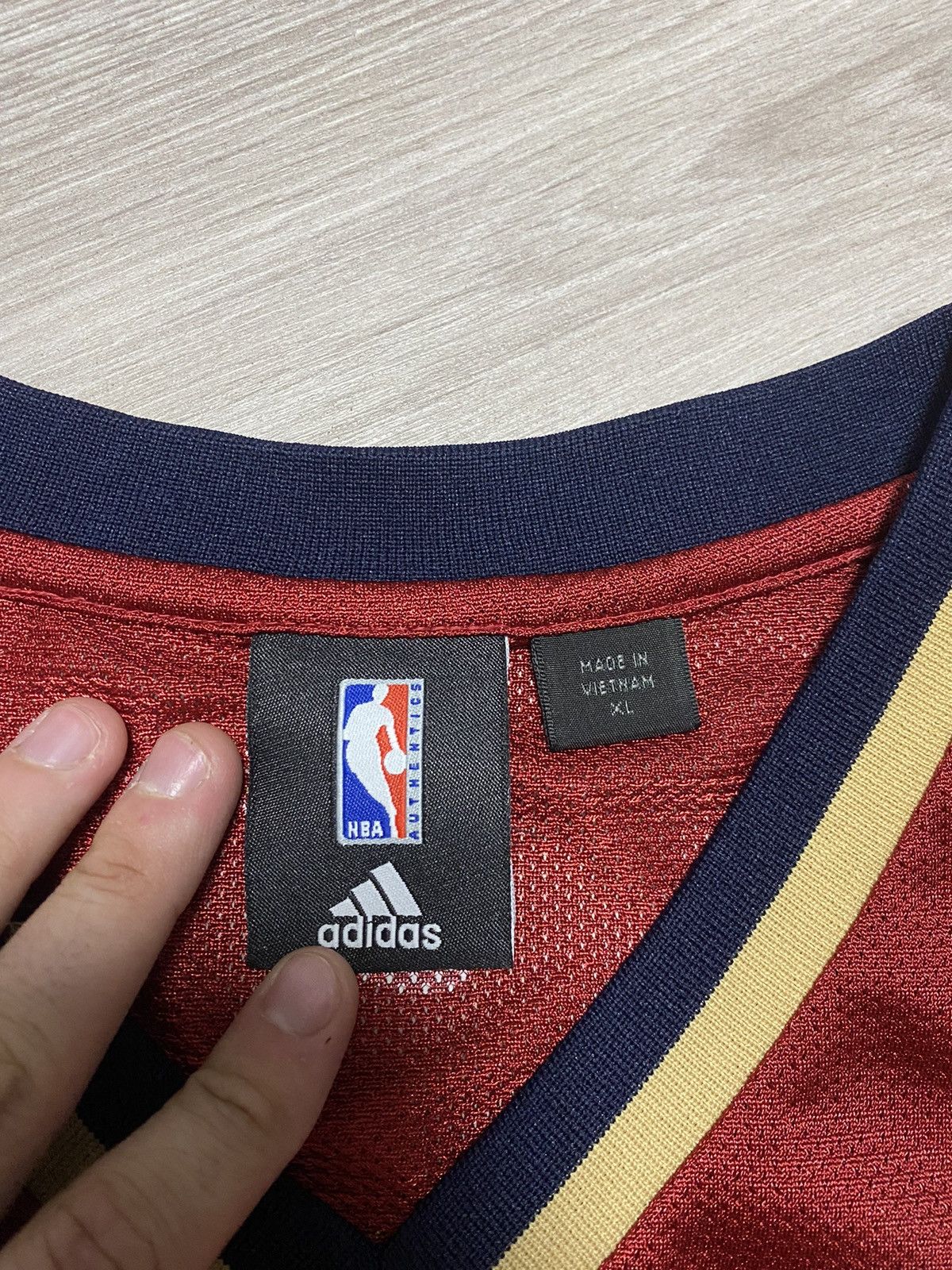 NBA Vintage Adidas Cleveland Cavaliers Lebron James #23 sz XL Size US XL / EU 56 / 4 - 9 Thumbnail
