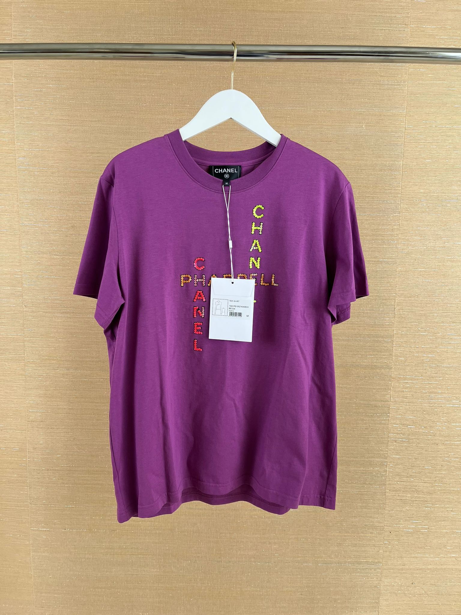 Chanel o1rshd1 Chanel x Pharrell Coco Chanel Logo T-Shirt in Purple Size M / US 6-8 / IT 42-44 - 12 Thumbnail