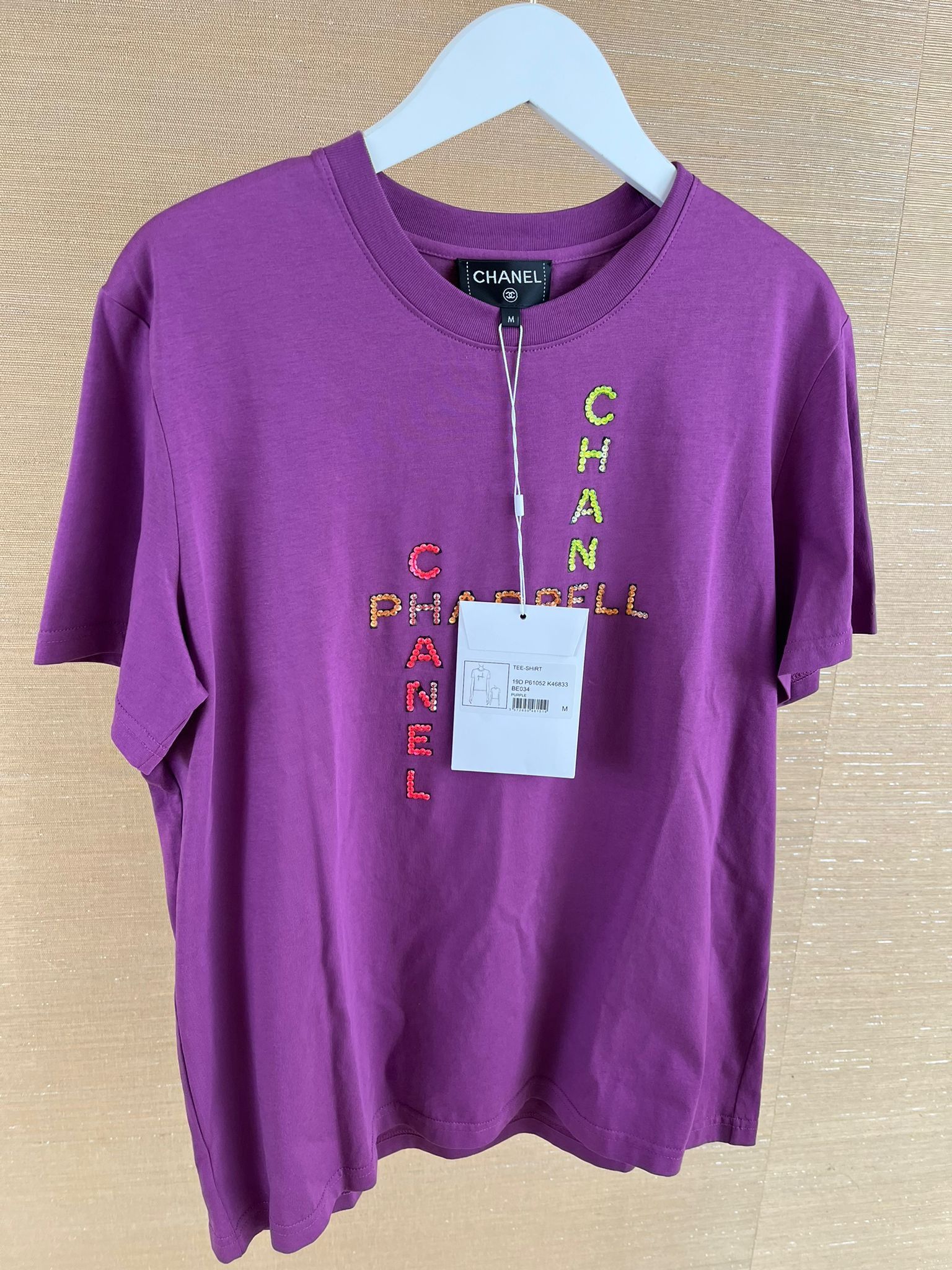 Chanel o1rshd1 Chanel x Pharrell Coco Chanel Logo T-Shirt in Purple Size M / US 6-8 / IT 42-44 - 10 Thumbnail