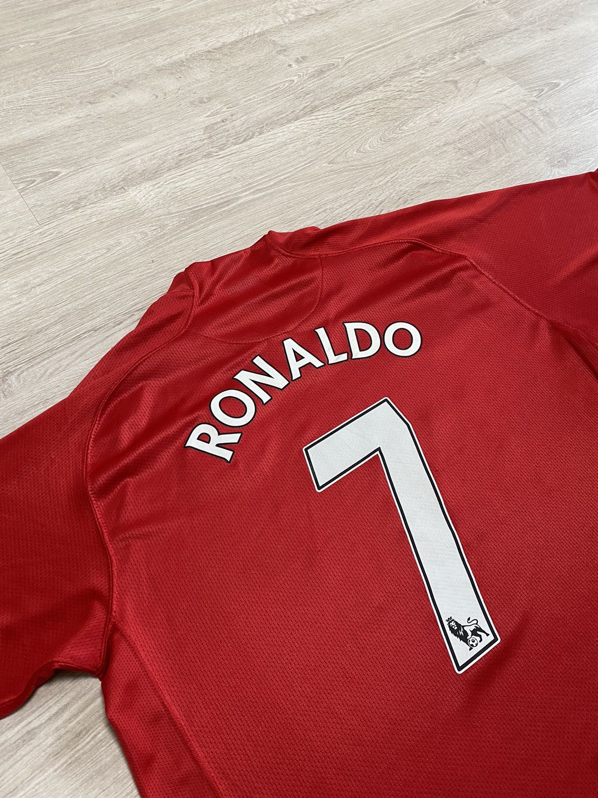 image of Manchester United 2007/08 7 Ronaldo Nike Soccer Jersey Size XL in Red, Men's