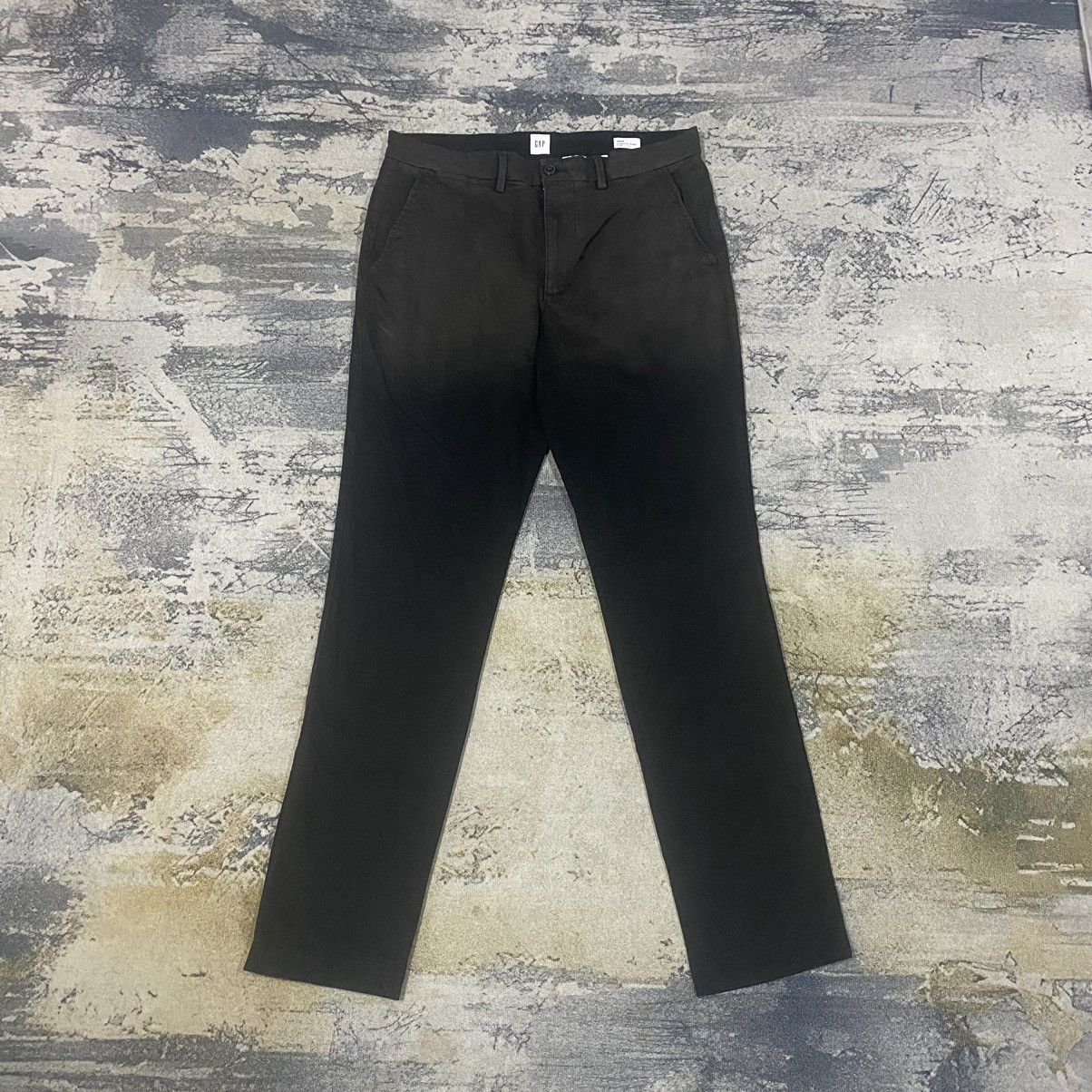 Gap × Japanese Brand Vintage Gap Faded Black Strectable Trousers Chino Pant 33x32 Size US 33 - 1 Thumbnail
