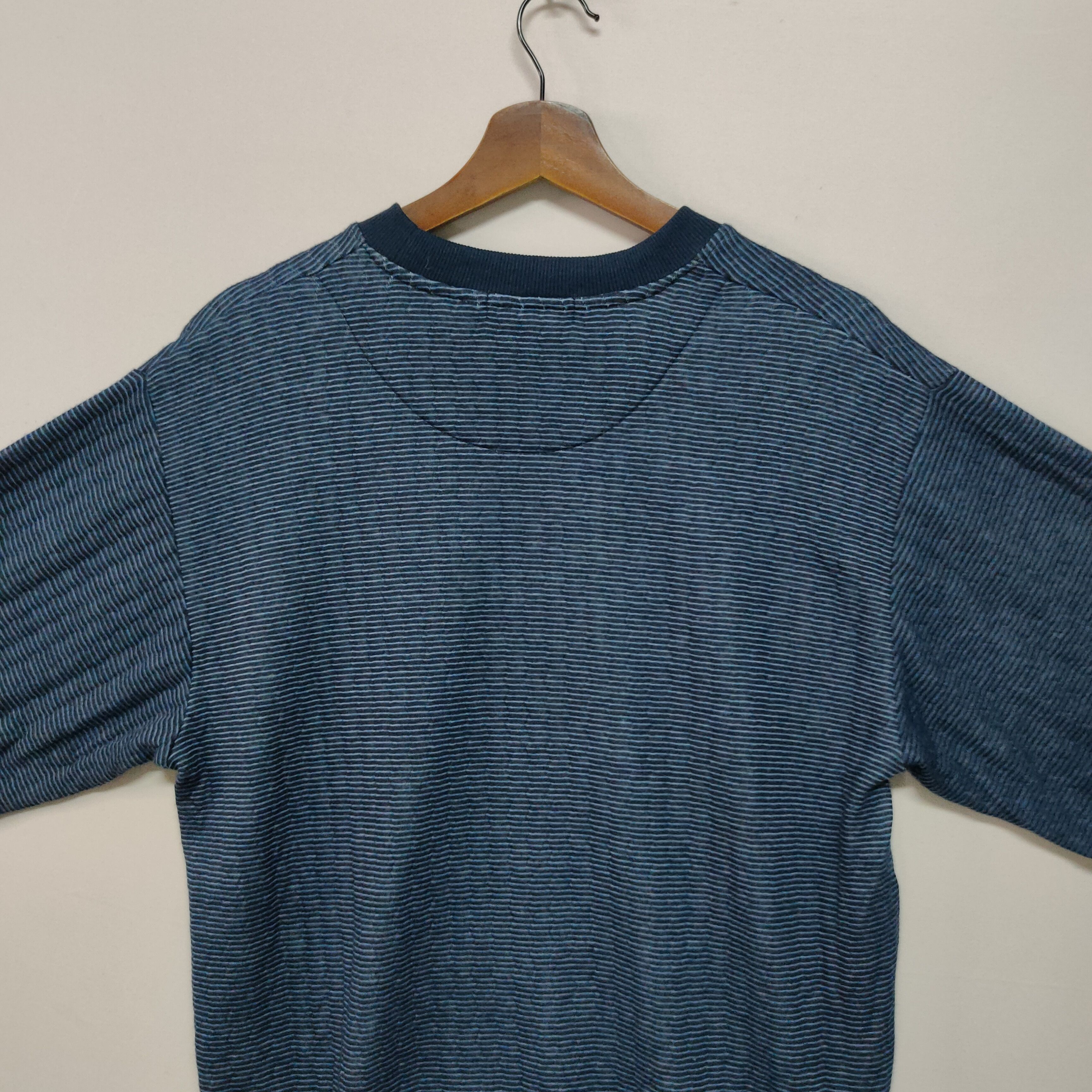 Lyle & Scott × Vintage VINTAGE LYLE & SCOTT EMBROIDERY SMALL LOGO SWEATSHIRT Size US L / EU 52-54 / 3 - 9 Thumbnail
