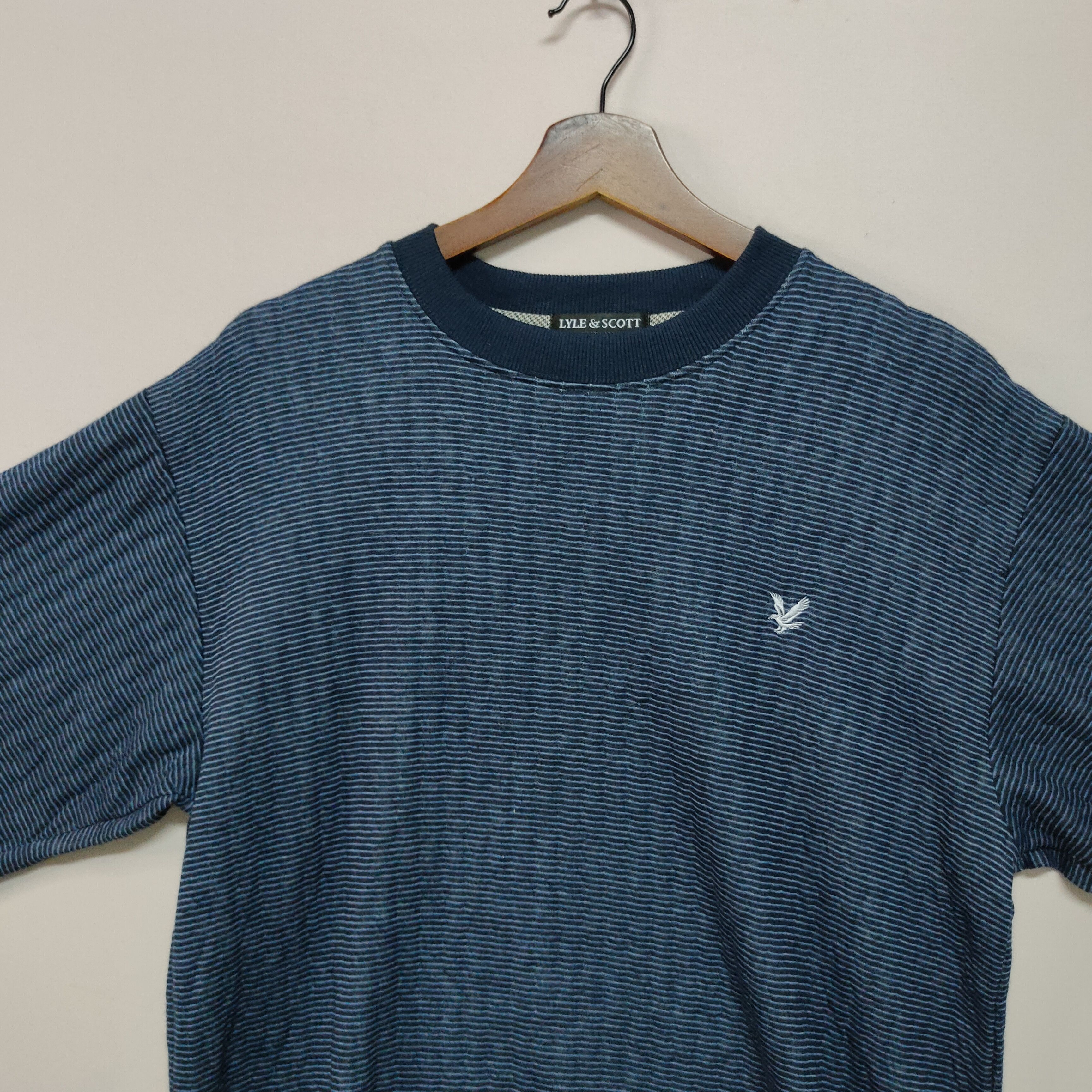 Lyle & Scott × Vintage VINTAGE LYLE & SCOTT EMBROIDERY SMALL LOGO SWEATSHIRT Size US L / EU 52-54 / 3 - 3 Thumbnail