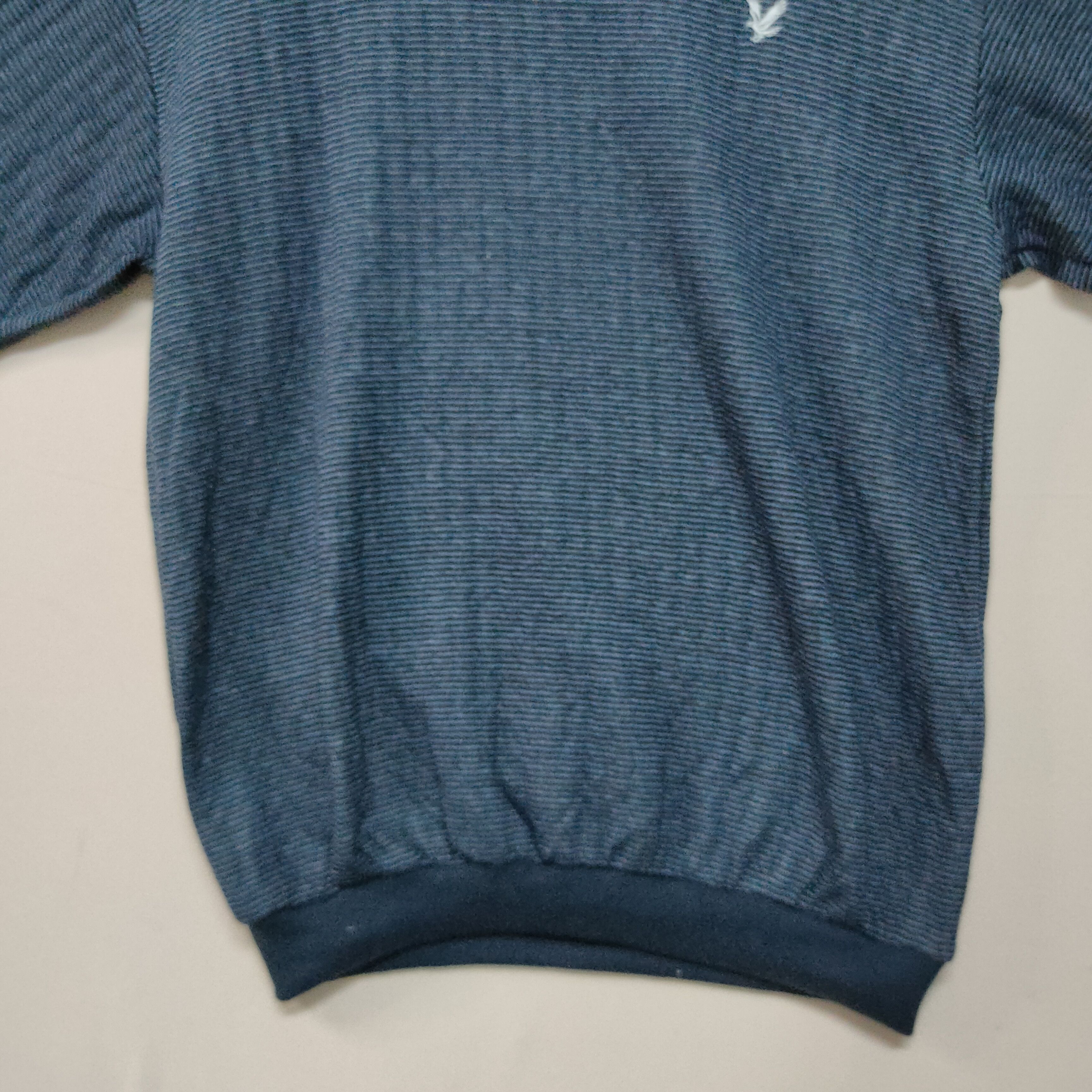 Lyle & Scott × Vintage VINTAGE LYLE & SCOTT EMBROIDERY SMALL LOGO SWEATSHIRT Size US L / EU 52-54 / 3 - 2 Thumbnail