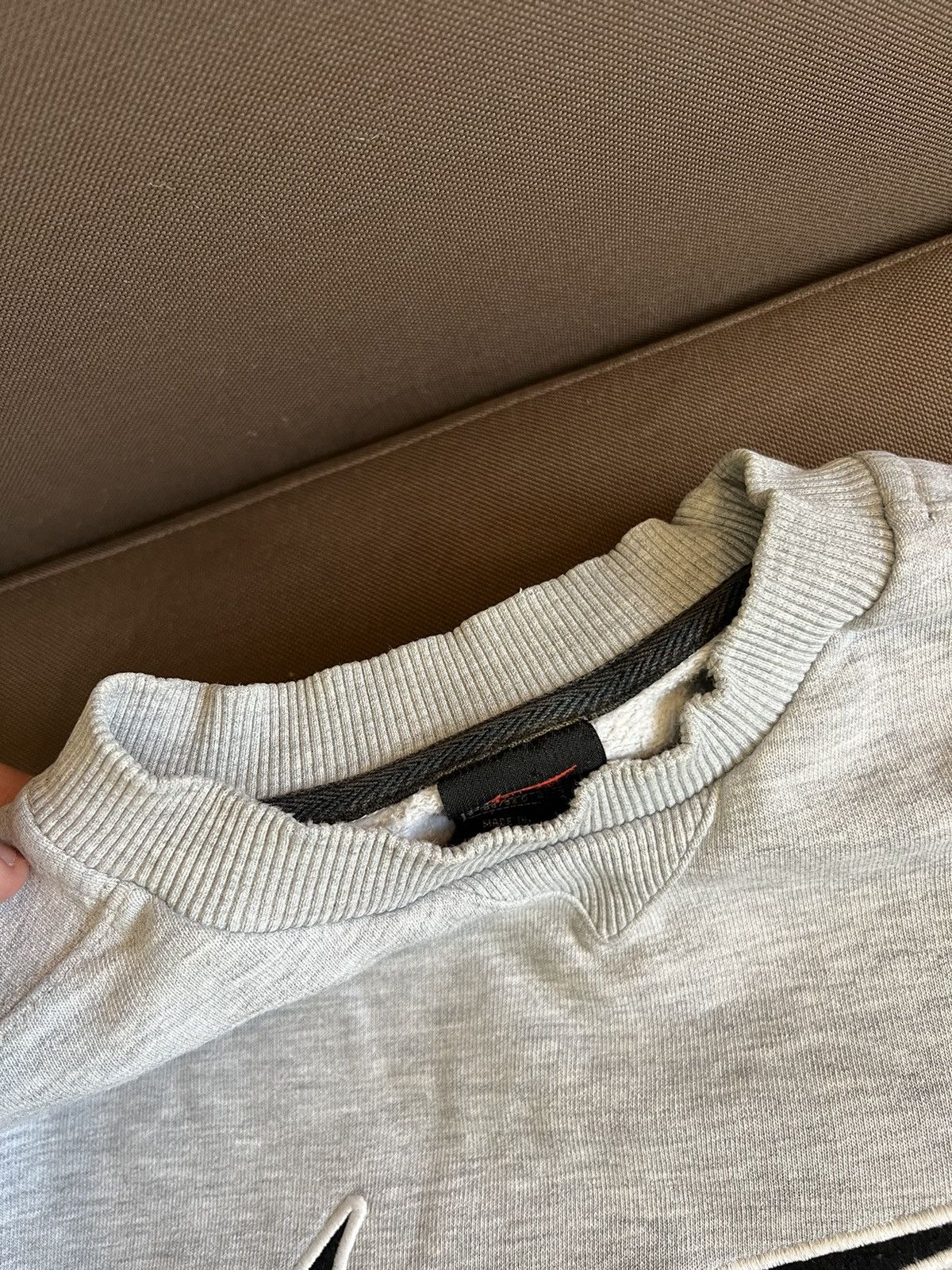 Nike × Vintage Y2K Nike Vintage Big Swoosh Sweatshirt M Size US M / EU 48-50 / 2 - 6 Thumbnail