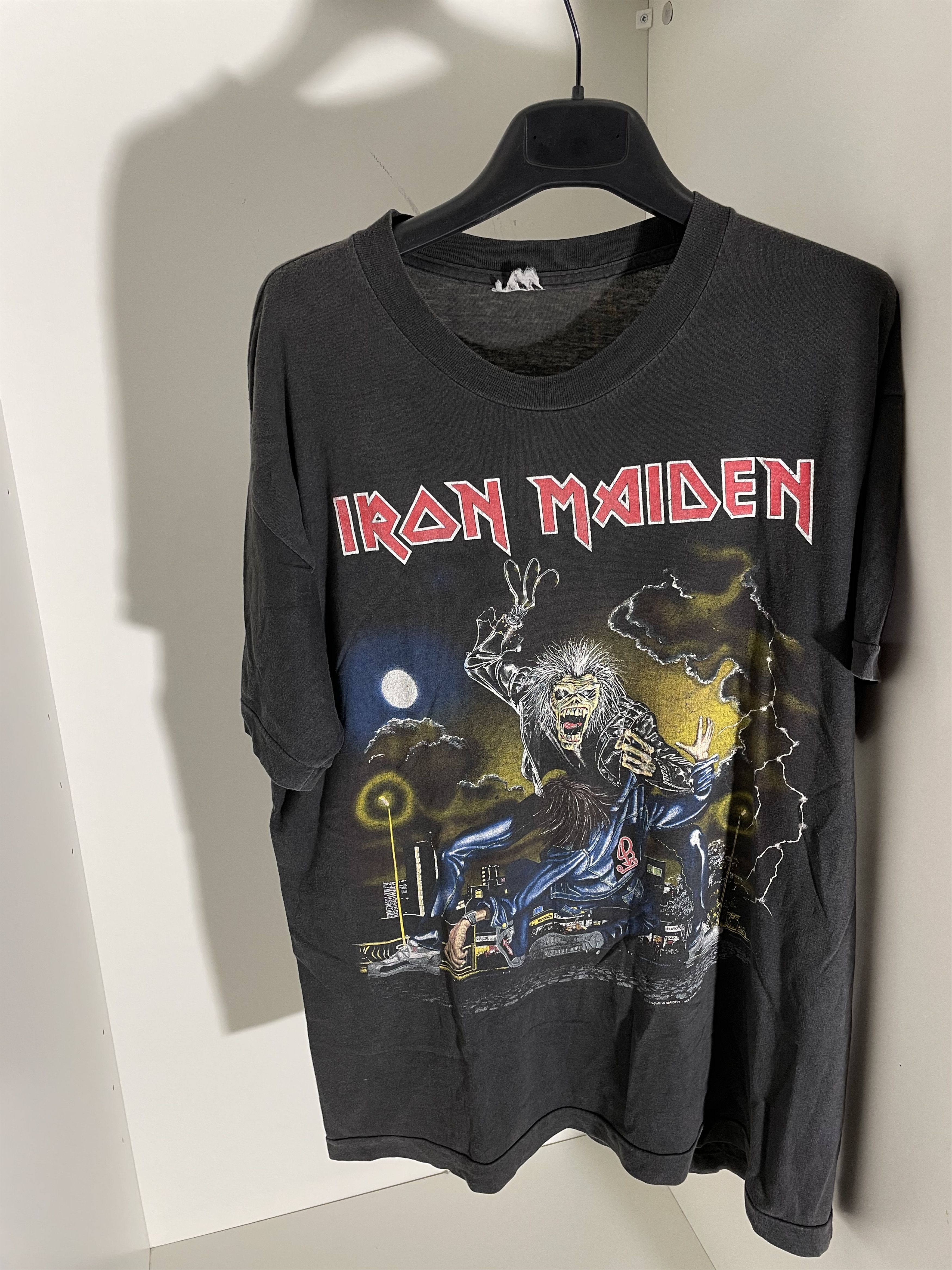 Vintage 90s Iron maiden No prayer on the road tour 1990 tee