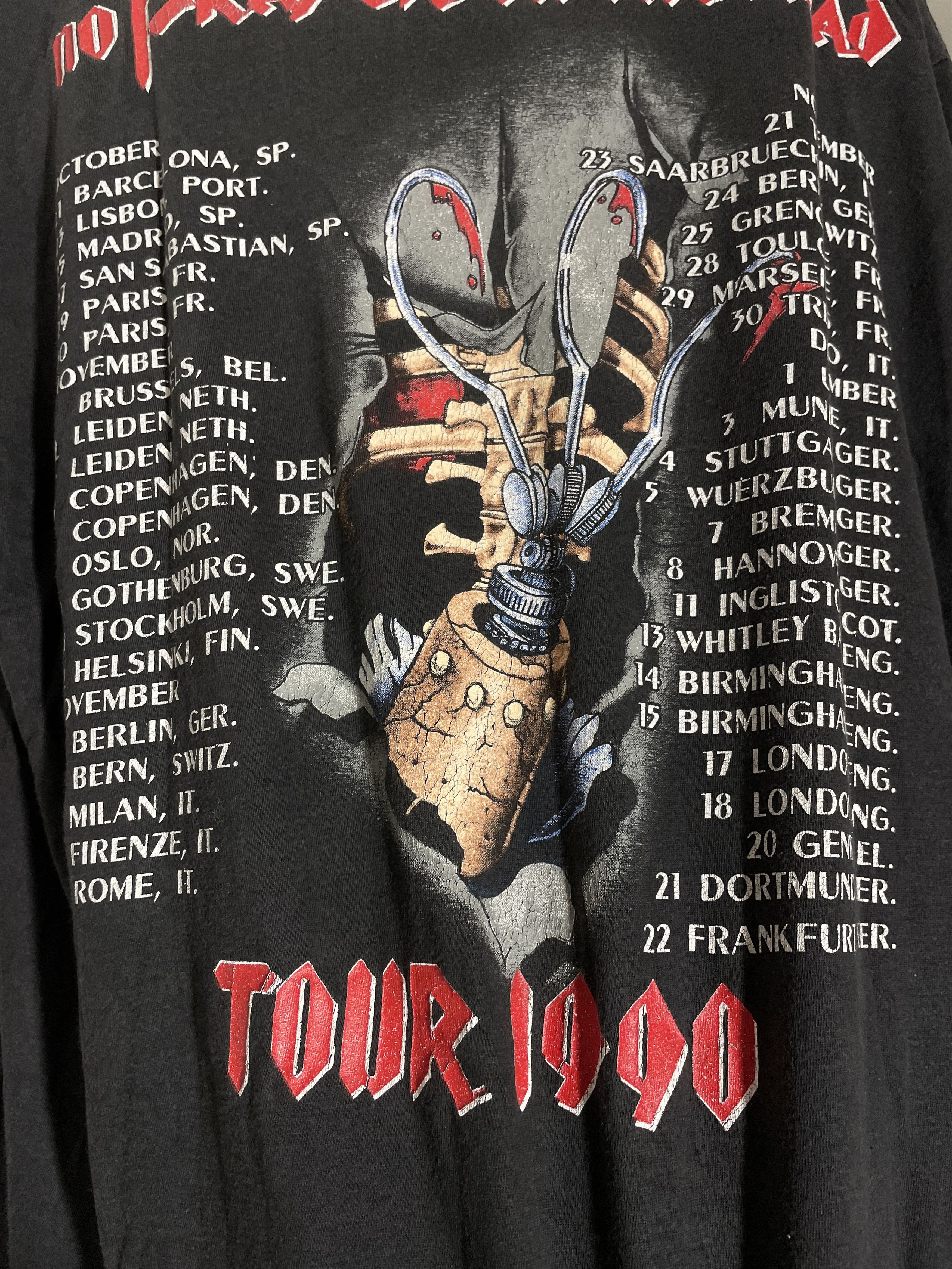 Band Tees Vintage 90s Iron maiden No prayer on the road tour 1990 tee Size US L / EU 52-54 / 3 - 7 Thumbnail