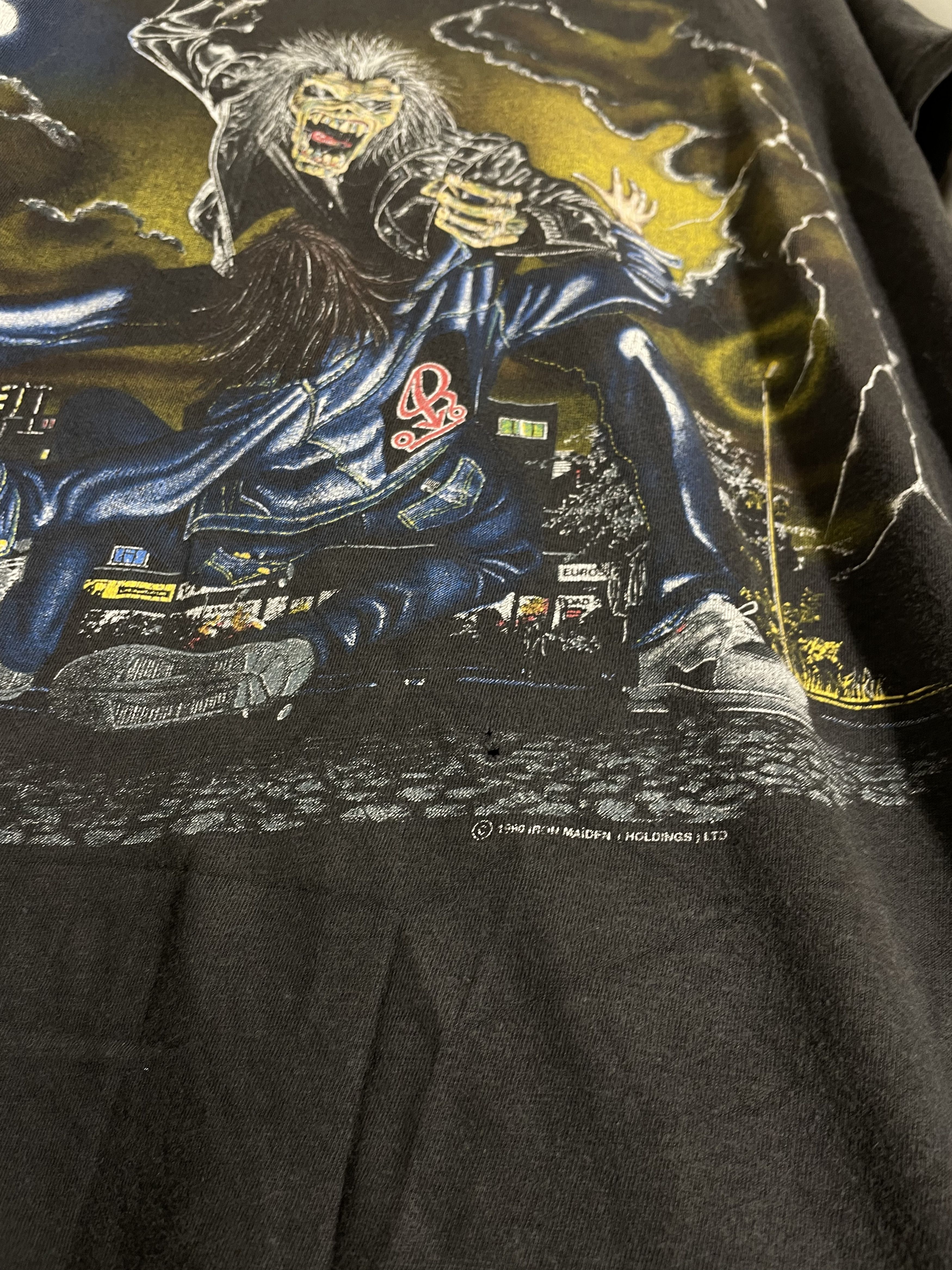 Band Tees Vintage 90s Iron maiden No prayer on the road tour 1990 tee Size US L / EU 52-54 / 3 - 3 Thumbnail