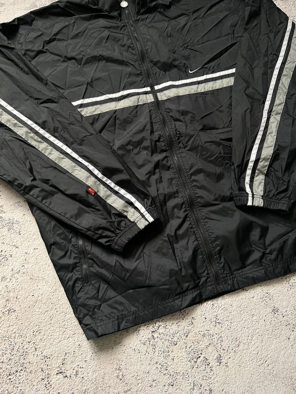 Nike × Vintage Y2k Vintage Nike Nylon Black Light Jacket Size US XL / EU 56 / 4 - 7 Thumbnail
