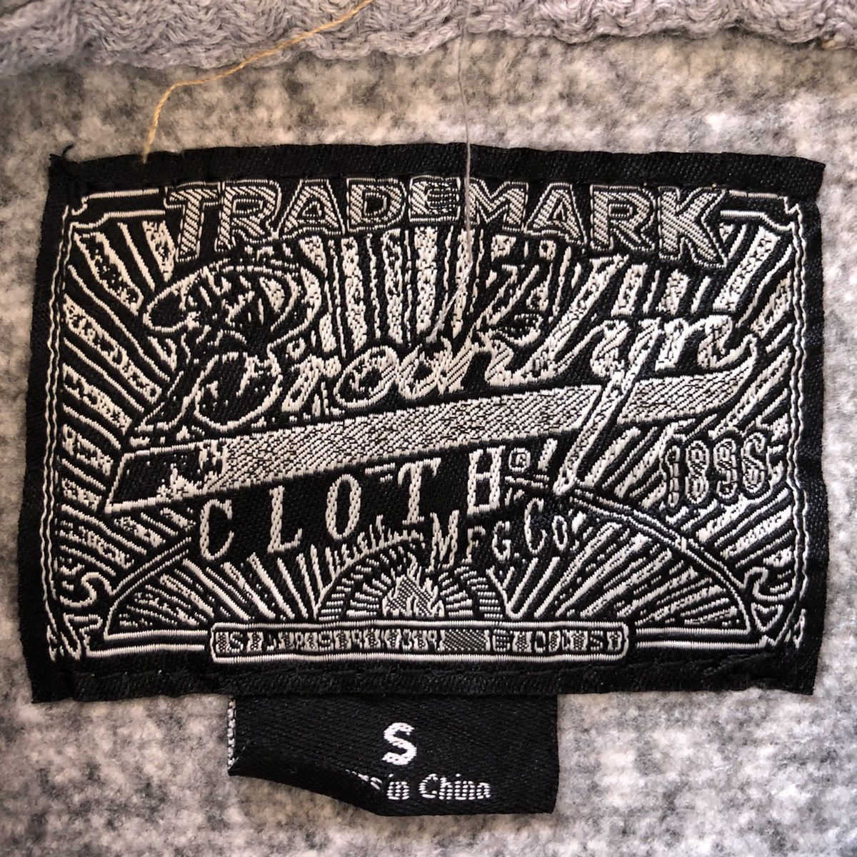 Japanese Brand Sweatshirt Hoodie Striped Navajo Turqouise Orange Size US S / EU 44-46 / 1 - 13 Thumbnail