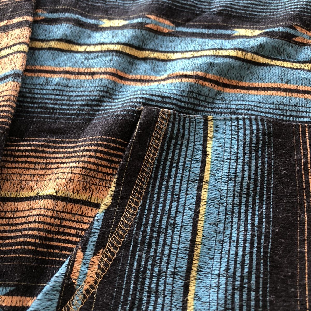 Japanese Brand Sweatshirt Hoodie Striped Navajo Turqouise Orange Size US S / EU 44-46 / 1 - 10 Thumbnail