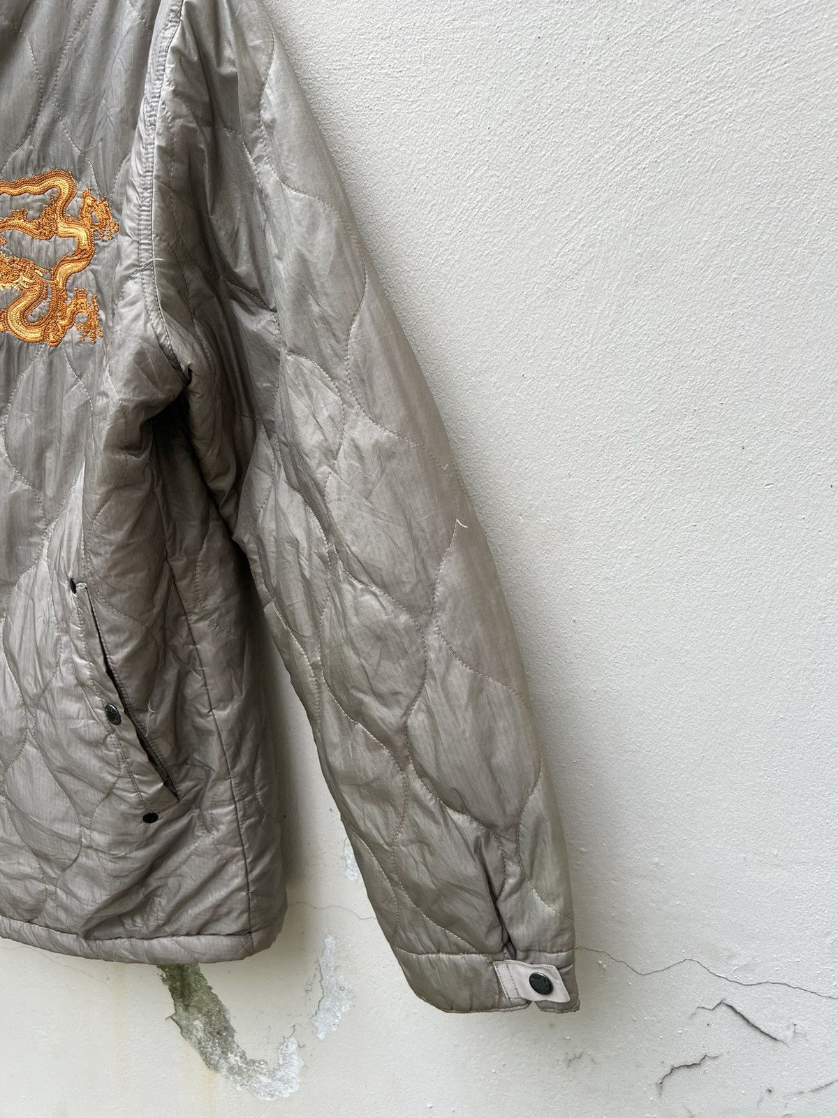 Avirex VTG Avirex Nam War Memorabilia Quilted Souvenir Tour Jacket Size US XL / EU 56 / 4 - 4 Thumbnail