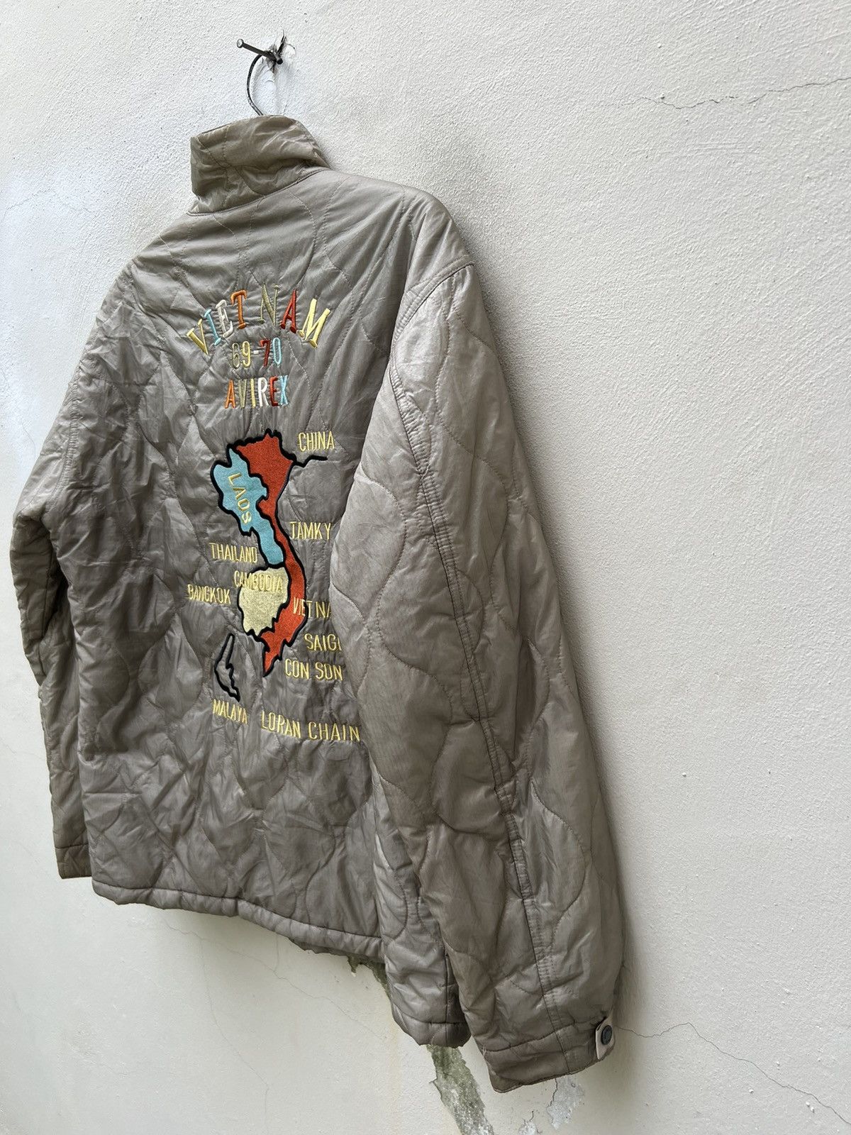 Avirex VTG Avirex Nam War Memorabilia Quilted Souvenir Tour Jacket Size US XL / EU 56 / 4 - 13 Thumbnail