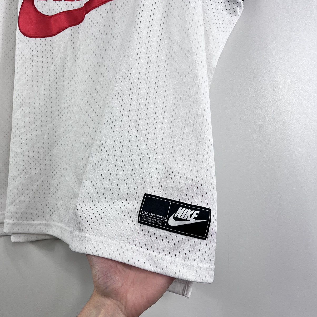 Nike Nike Tank Tops Sleeveless Spell Out Big Logo White Size 2XL Size US XXL / EU 58 / 5 - 6 Thumbnail