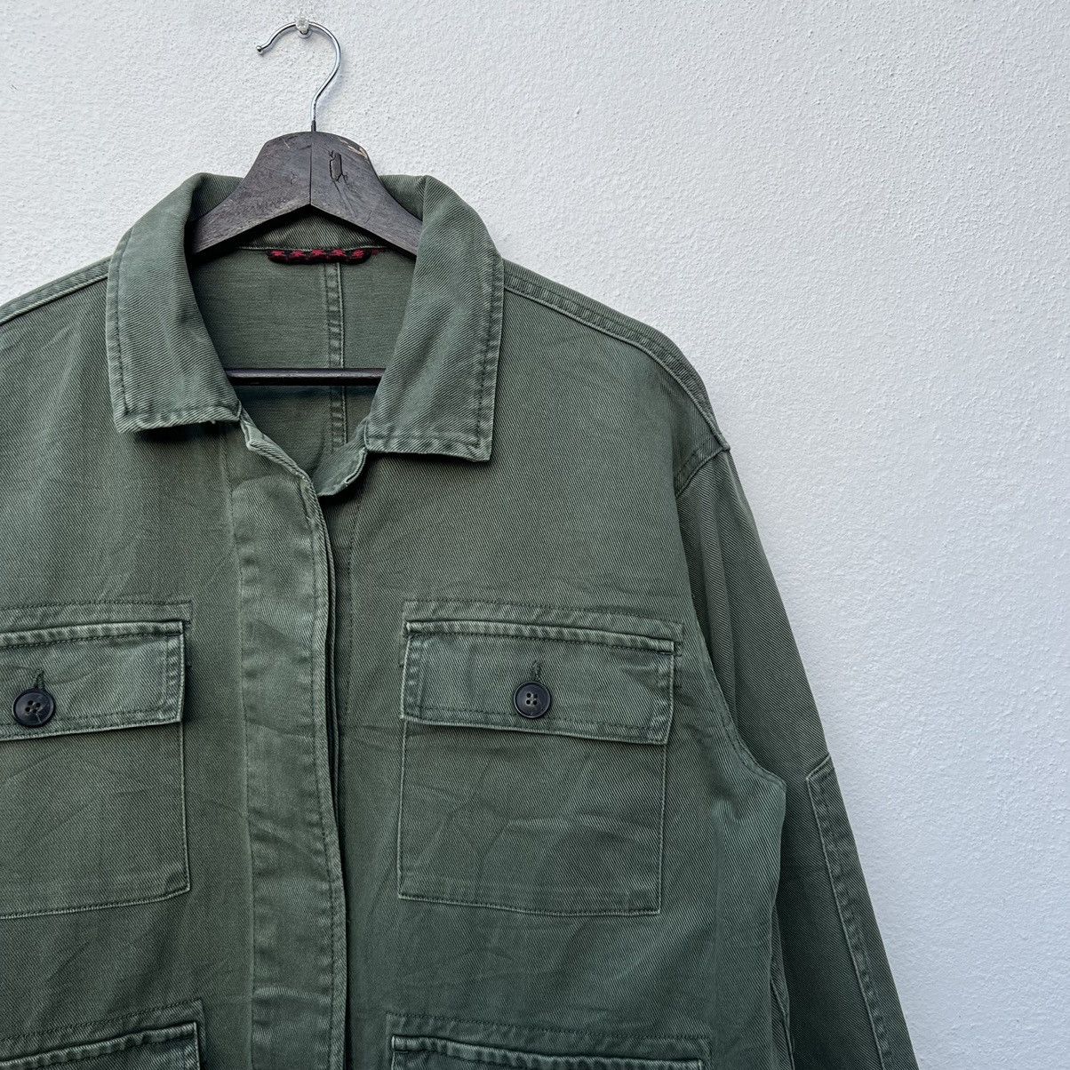 Japanese Brand VINTAGE JAPAN MILITARY MULTI POCKET CARGO JACKET Size US M / EU 48-50 / 2 - 6 Thumbnail