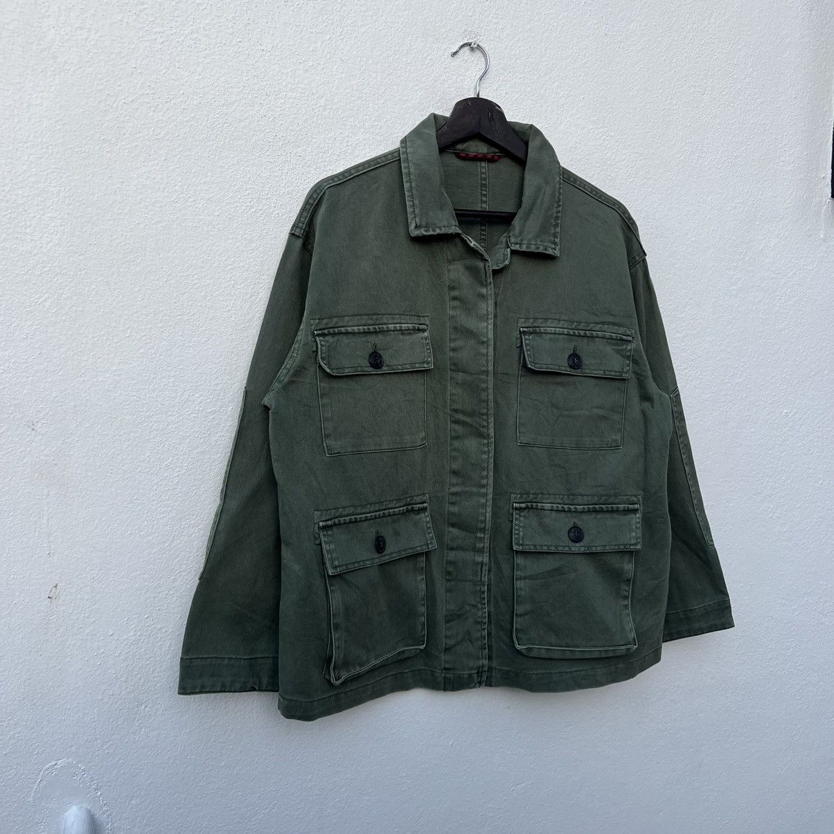 Japanese Brand VINTAGE JAPAN MILITARY MULTI POCKET CARGO JACKET Size US M / EU 48-50 / 2 - 5 Thumbnail