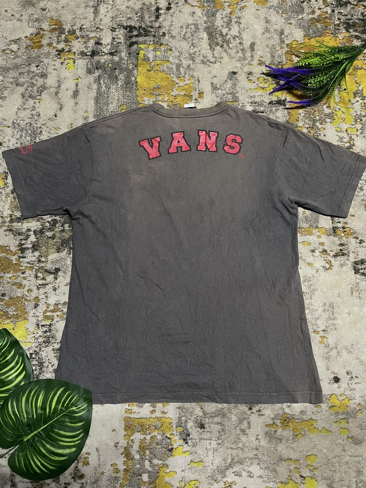 Vans × Vintage RARE Vintage Vans Old Skool shoes logo Tee 90s Size US L / EU 52-54 / 3 - 2 Thumbnail