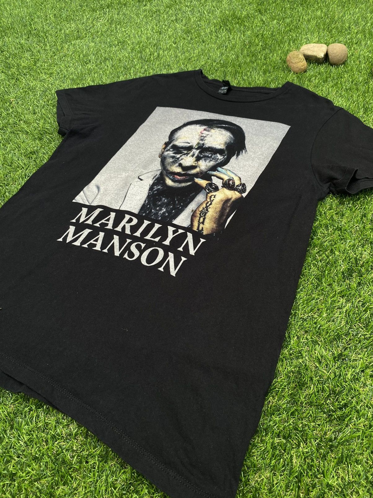 Marilyn Manson SHOOT 🔥 Vintage Y2K Marilyn Manson Band Tee T shirt Size US S / EU 44-46 / 1 - 2 Thumbnail