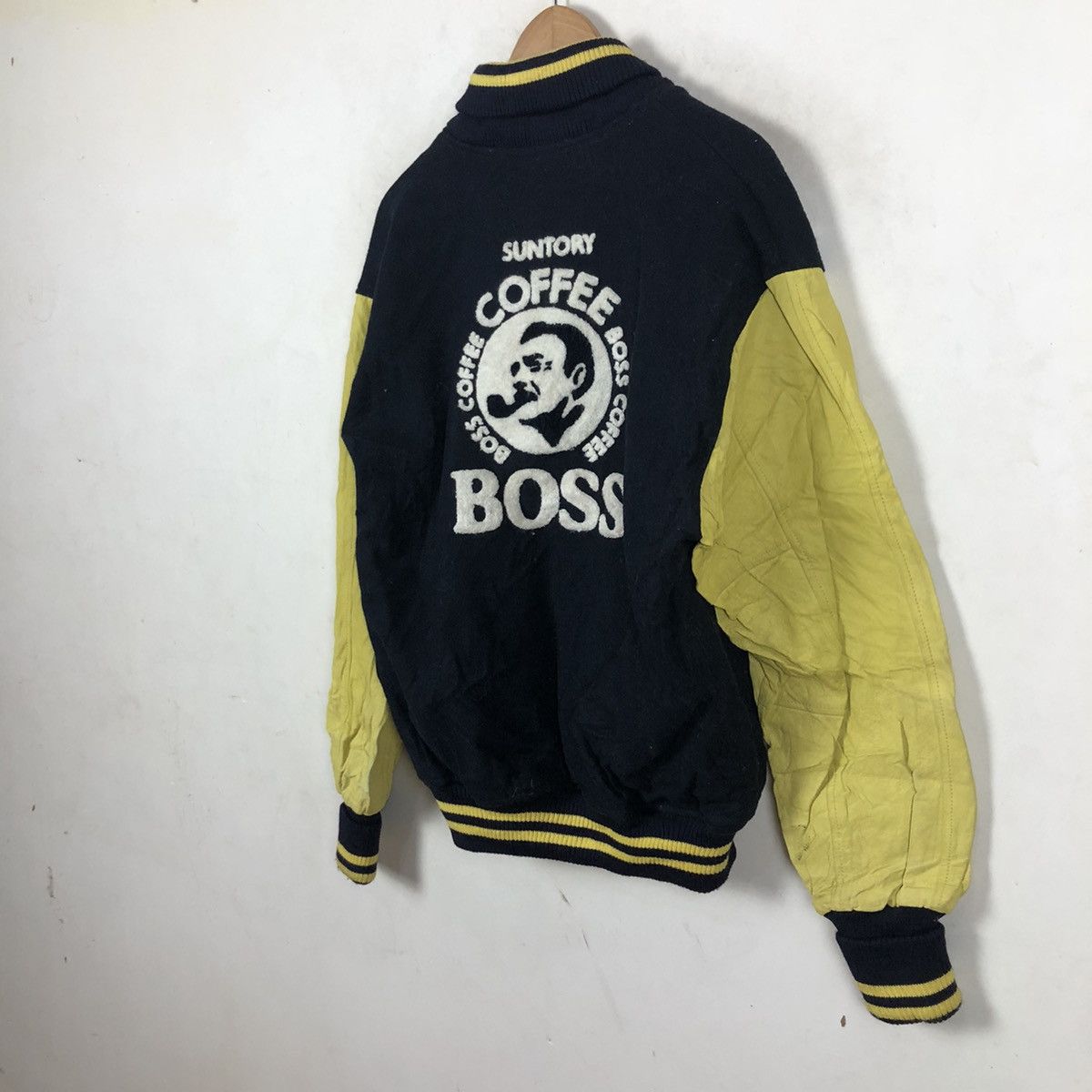 Japanese Brand SUNTORY COFFEE BIG LOGO EMBROIDERED VARSITY JACKET Size US L / EU 52-54 / 3 - 8 Thumbnail